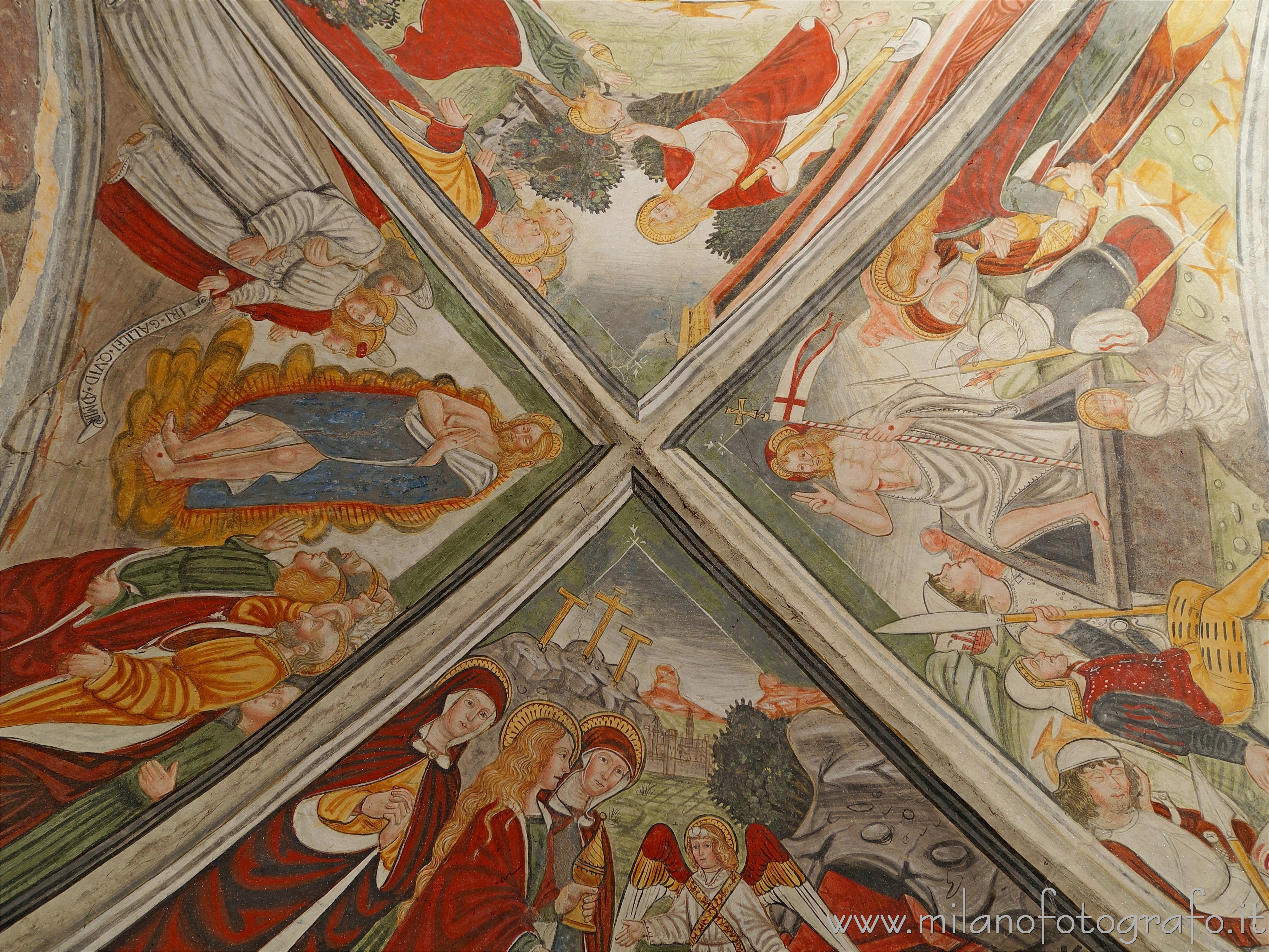 Cossato (Biella): Affreschi sul soffitto della Chiesa di San Pietro - Cossato (Biella)