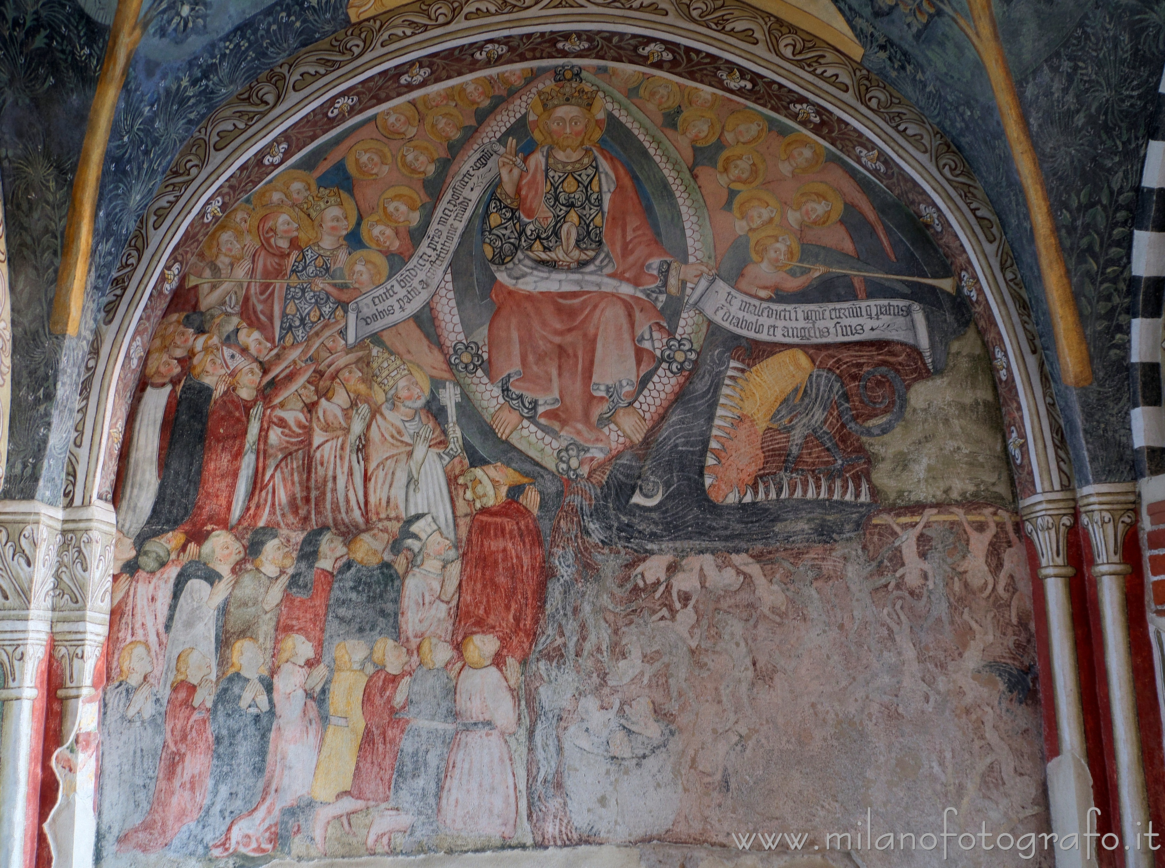 Biandrate (Novara, Italy): Fresco of the Last Judgement - Biandrate (Novara, Italy) Biandrate (Novara, Italy): Fresco of the Last Judgement - Biandrate (Novara, Italy)