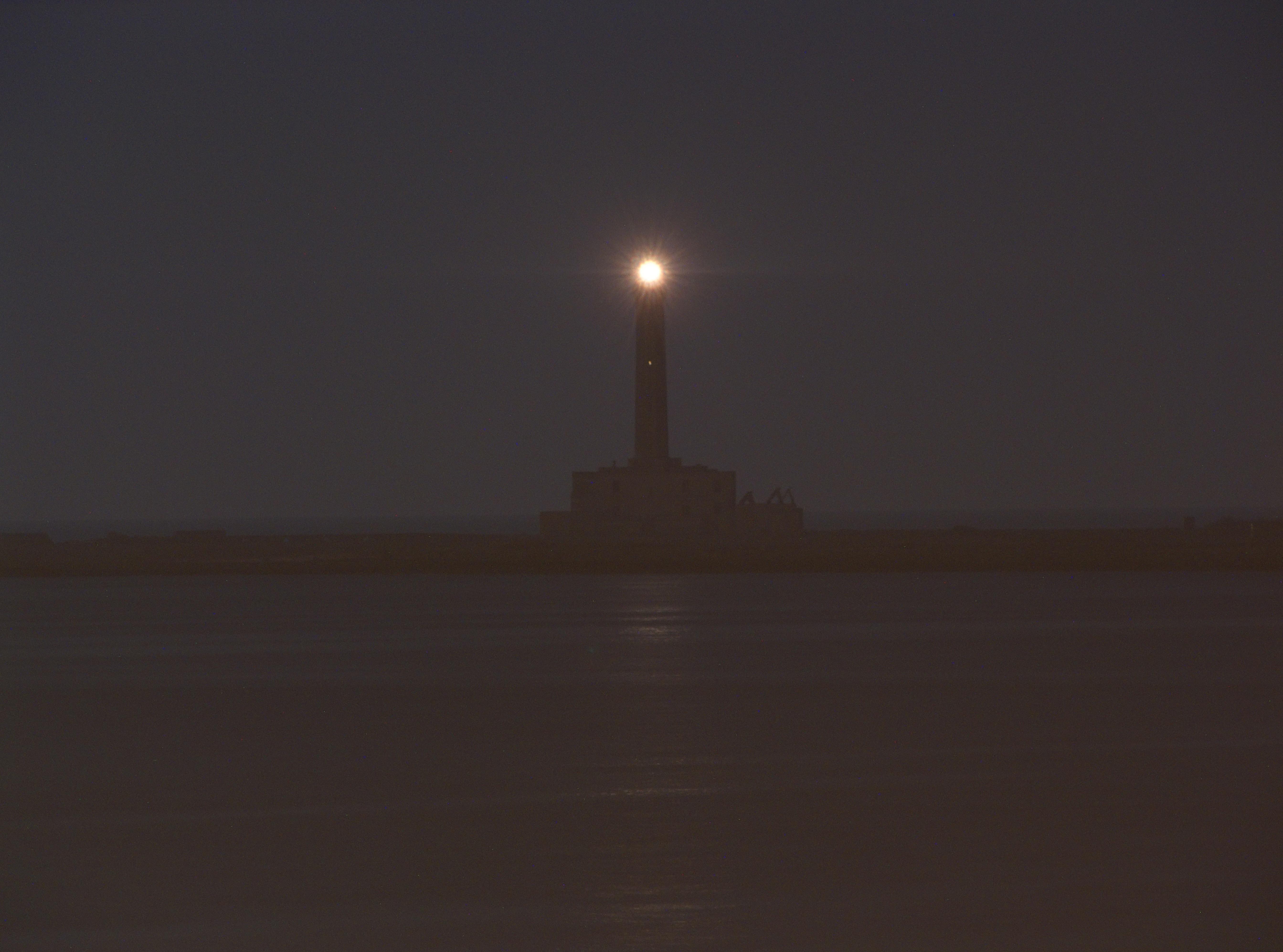 Gallipoli (Lecce): Il faro in notturna - Gallipoli (Lecce)