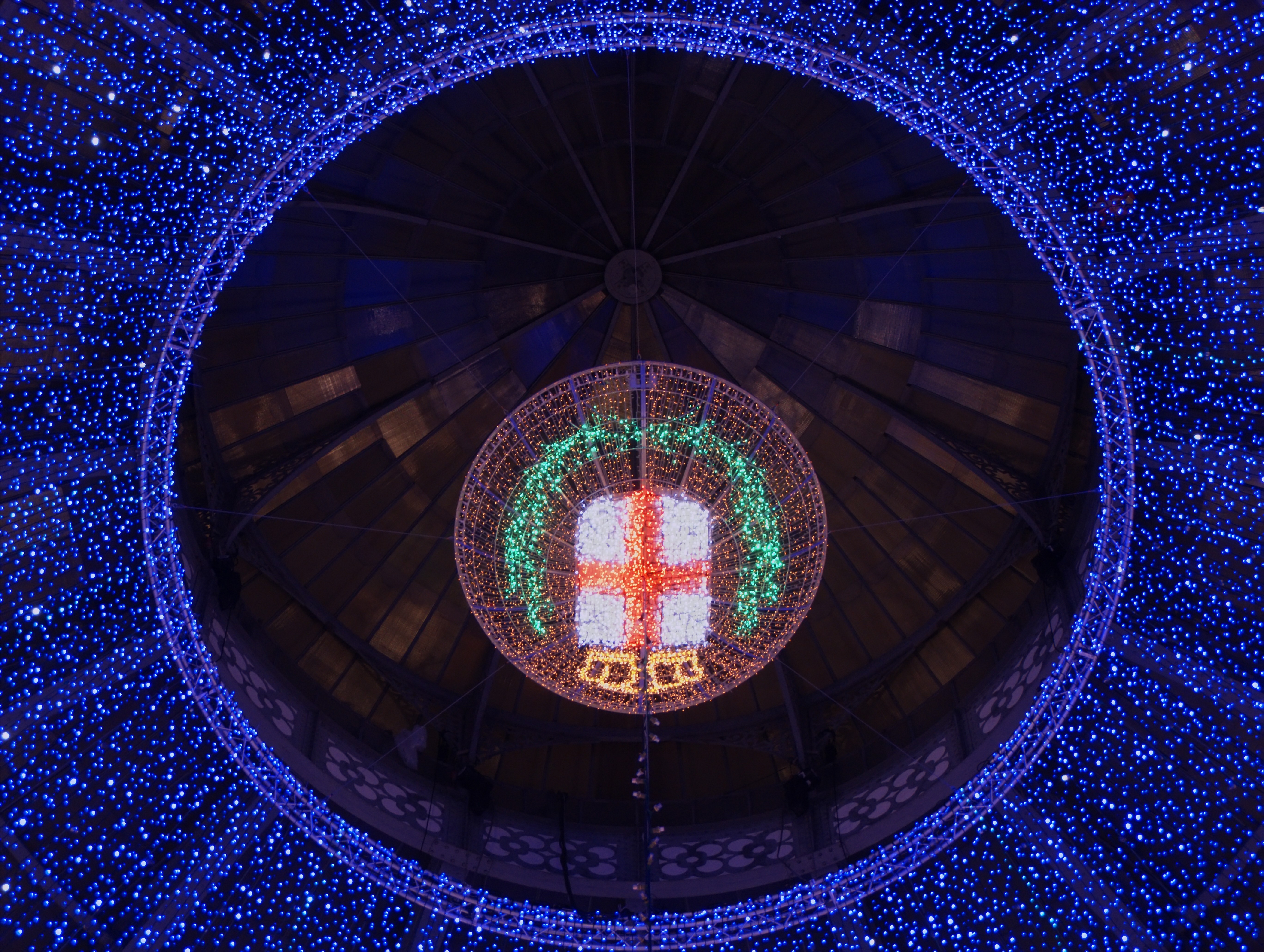 Milan (Italy): Christmas decorations in Vittorio Emanuele Gallery - Milan (Italy)