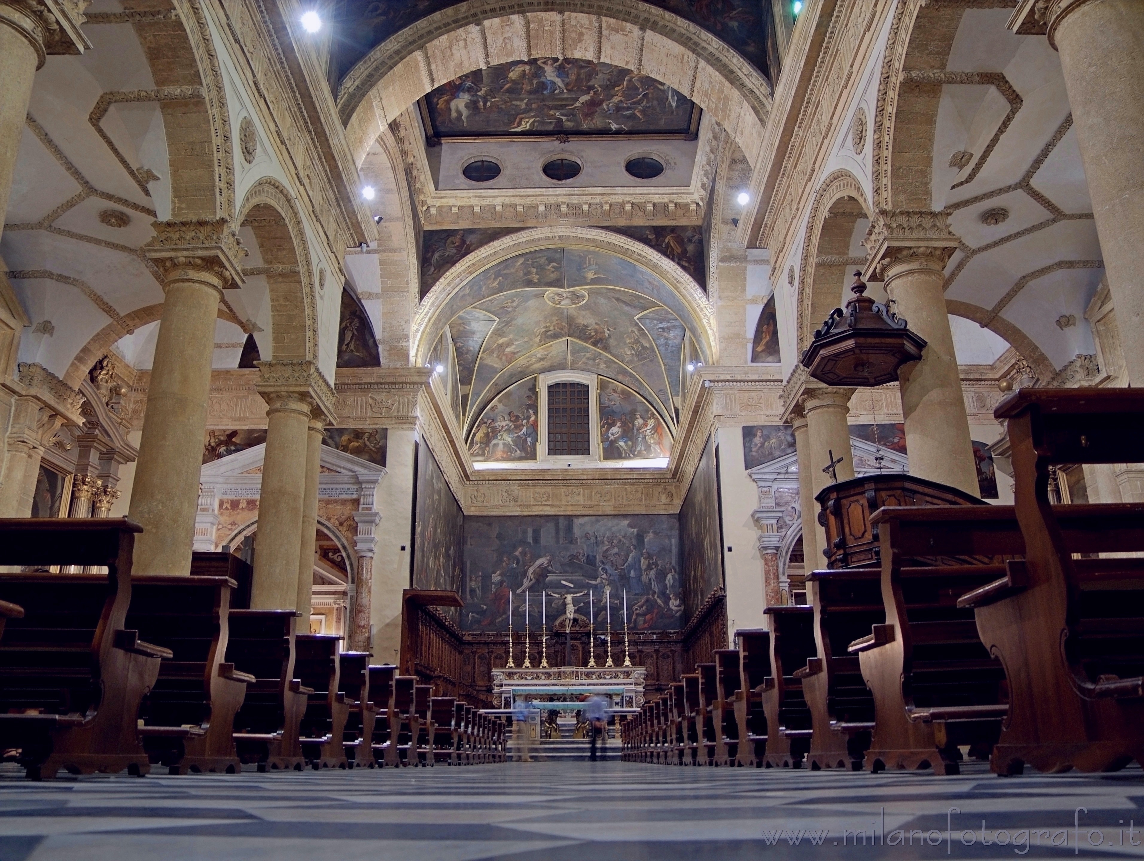 Gallipoli (Lecce, Italy): Interiors of the Duomo of Gallipoli - Gallipoli (Lecce, Italy)