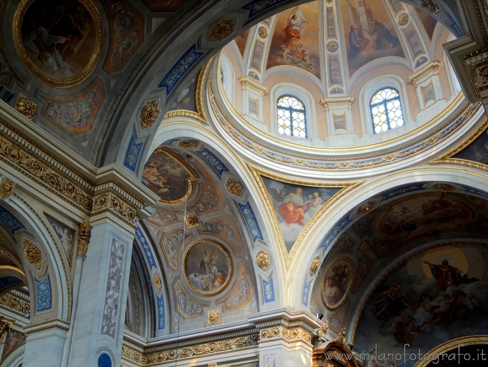 Vigevano (Pavia, Italy): Detail of the interior of the Duomo - Vigevano (Pavia, Italy)