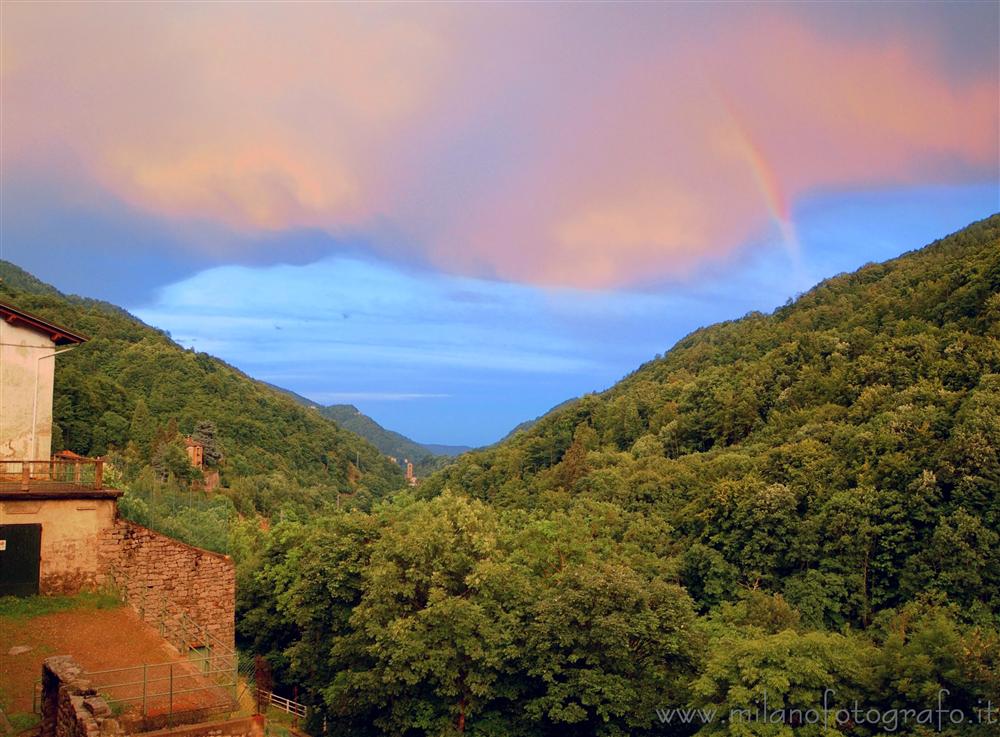 Valmosca frazione di Campiglia Cervo (Biella) - Colori strani dopo il temporale