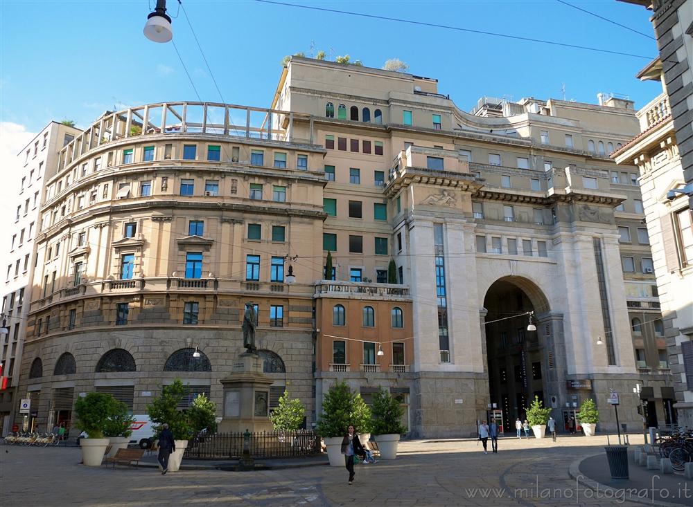 Milan (Italy) - Elegant building complex in the center