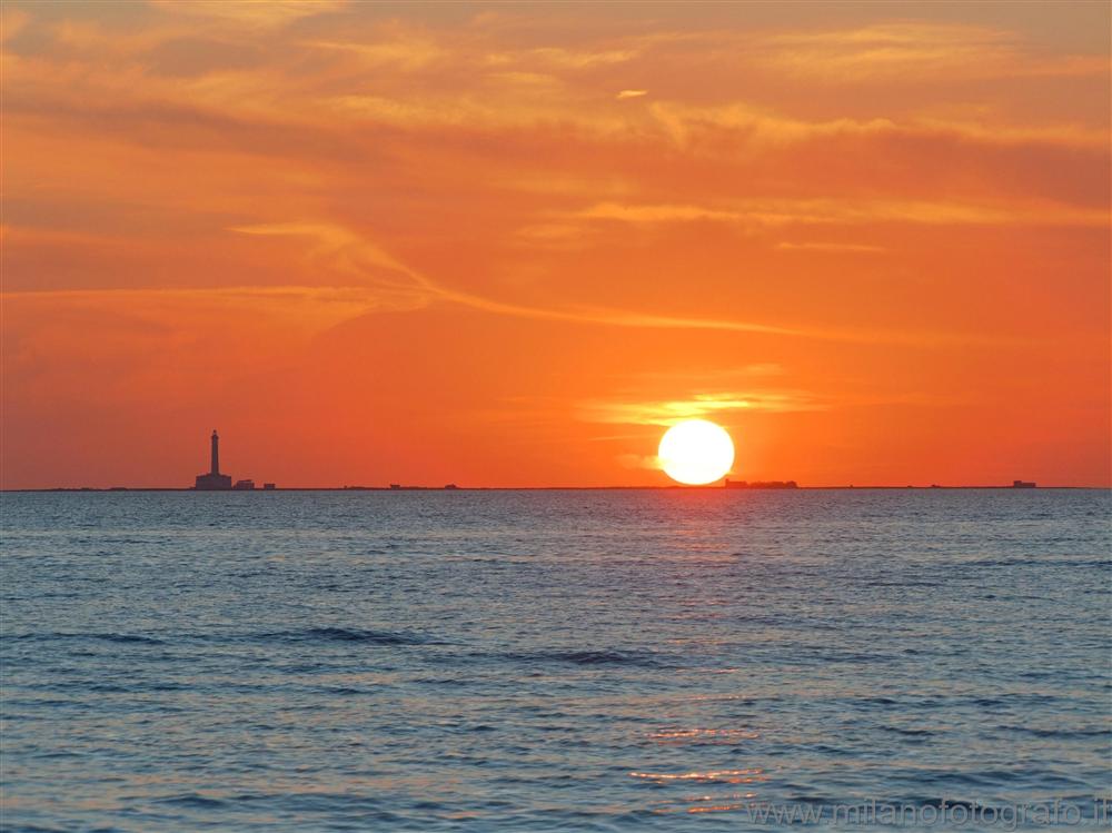 Baia Verde fraction of Gallipoli (Lecce, Italy) - Sunset with red sky