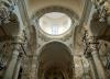 Lecce: Dettaglio degli interni di Santa Croce