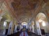 Castelletto Cervo (Biella): Interno della chiesa del Priorato Cluniacense dei Santi Pietro e Paolo