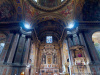Milano: Guardando verso la cappella della Madonna Addolorata nella Chiesa di Sant'Alessandro