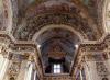 Mailand: Triumph arch and frescoed ceiling of the presbytery of the Church of Sant'Antonio Abate