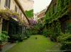 Milan (Italy): Flowered courtyard in Corso Garibaldi