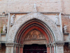 Pesaro (Pesaro e Urbino): Parte superiore del portale del Santuario della Madonna delle Grazie