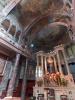 Milano: Presbytery and altar of the Sanctuary of Sant'Antonio da Padova