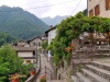 Valmosca frazione di Campiglia Cervo (Biella): Il borgo visto dalla scalinata della chiesa