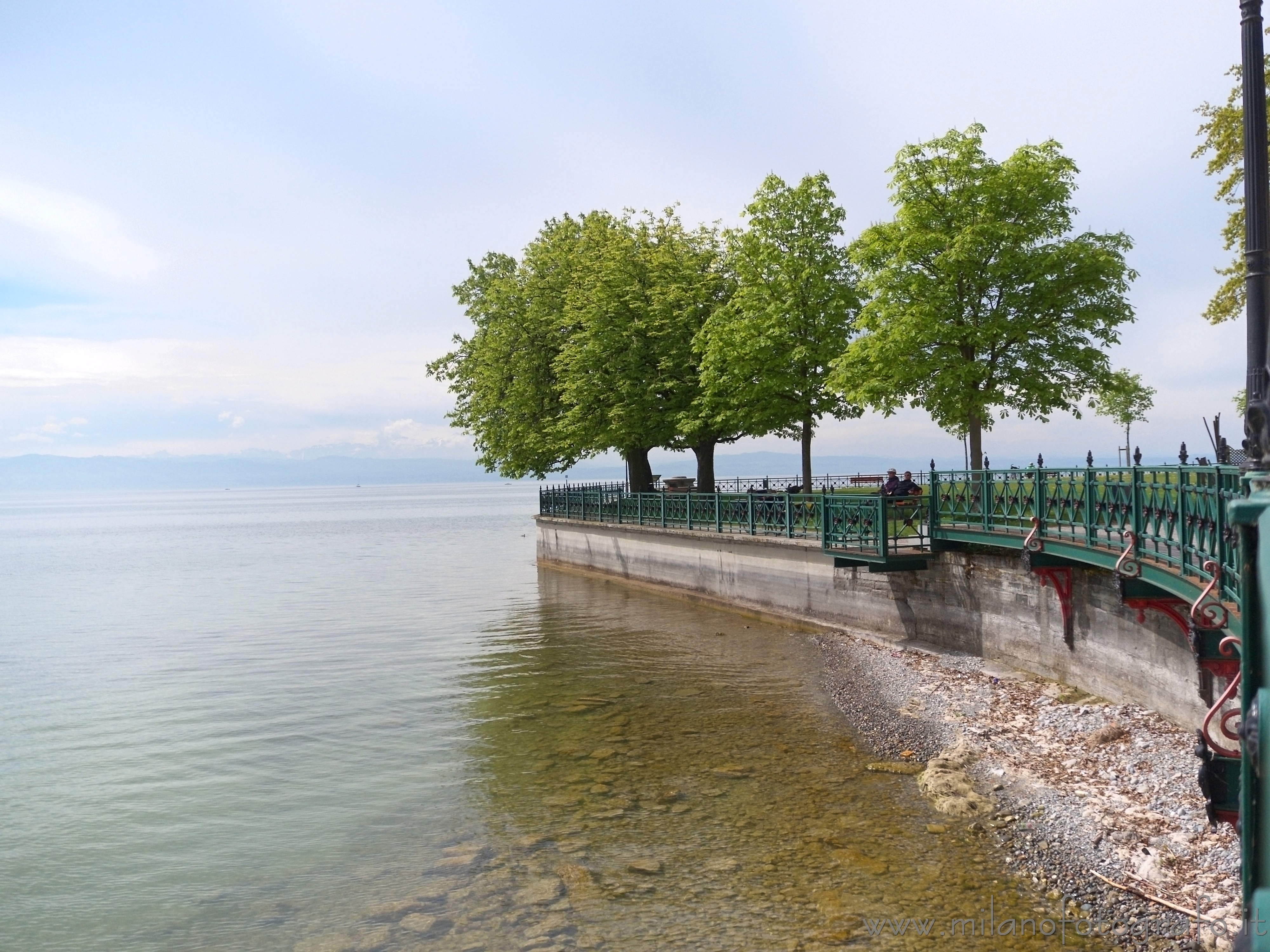 Friedrichshafen (Lake Constance, Germany): Detail of the promenade of Lake Constance at Friedrichshafen - Friedrichshafen (Lake Constance, Germany)