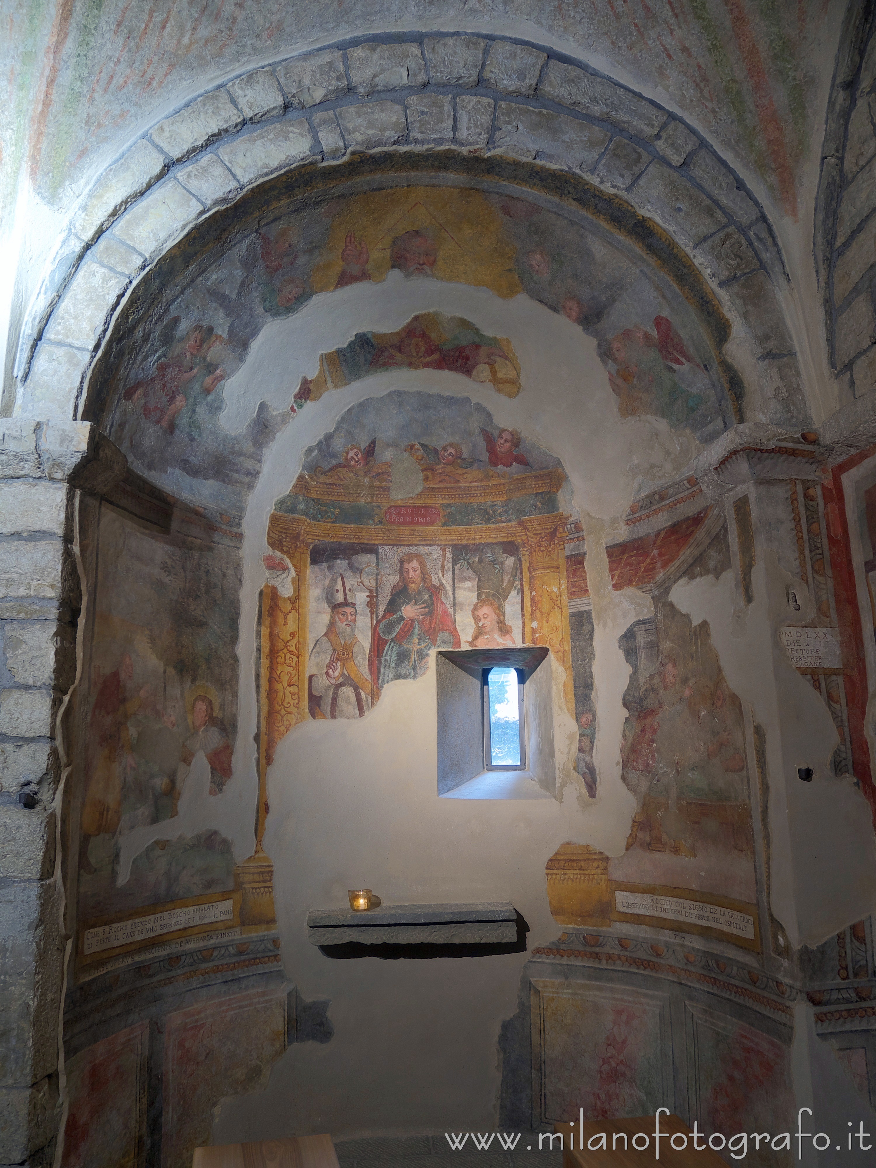 Sotto il Monte (Bergamo, Italy): Right Apse of the Abbey of Sant'Egidio in Fontanella - Sotto il Monte (Bergamo, Italy)