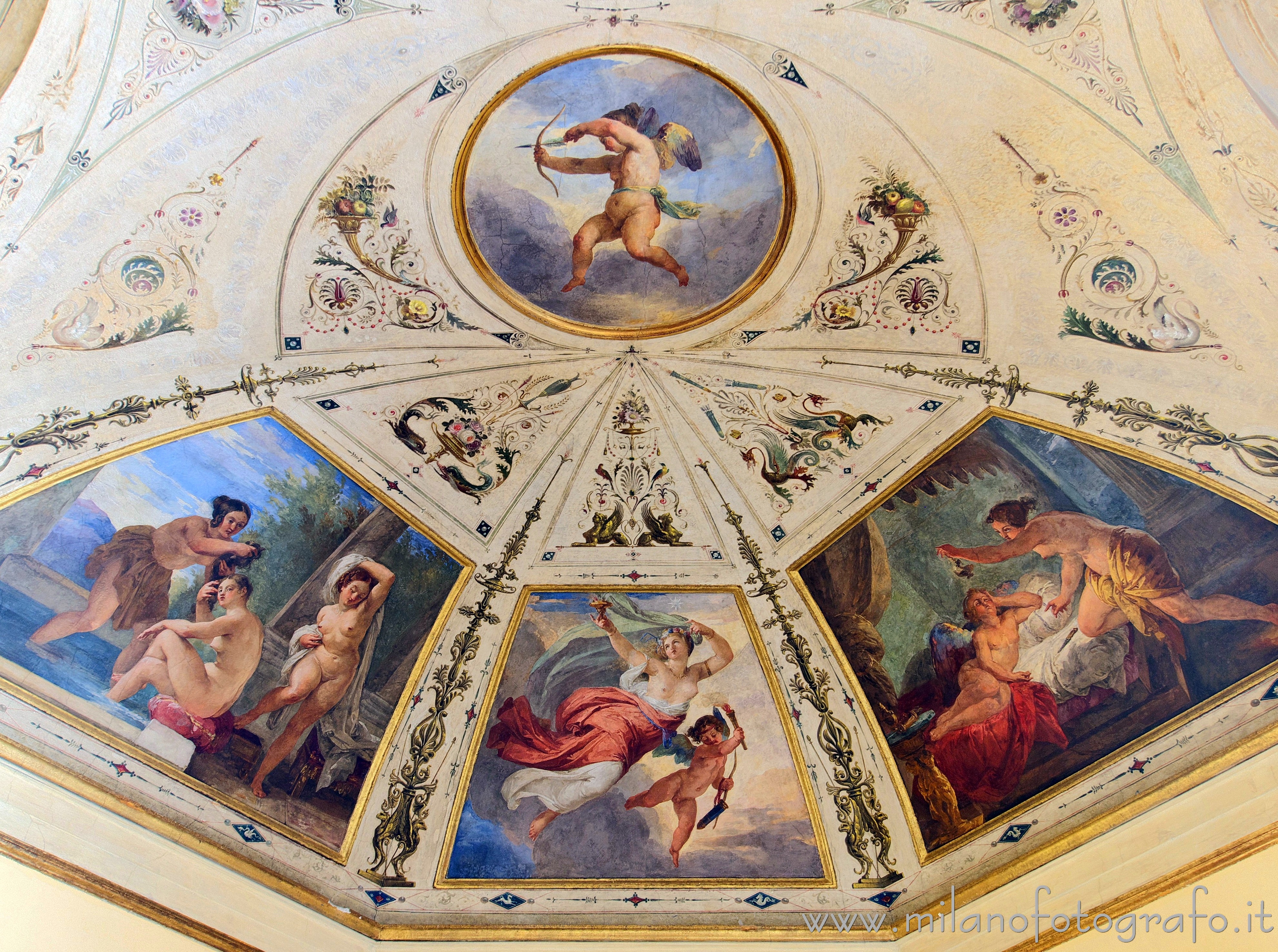 Milan (Italy): Detail of the ceiling of the second boudoir of Palazzo Serbelloni - Milan (Italy)
