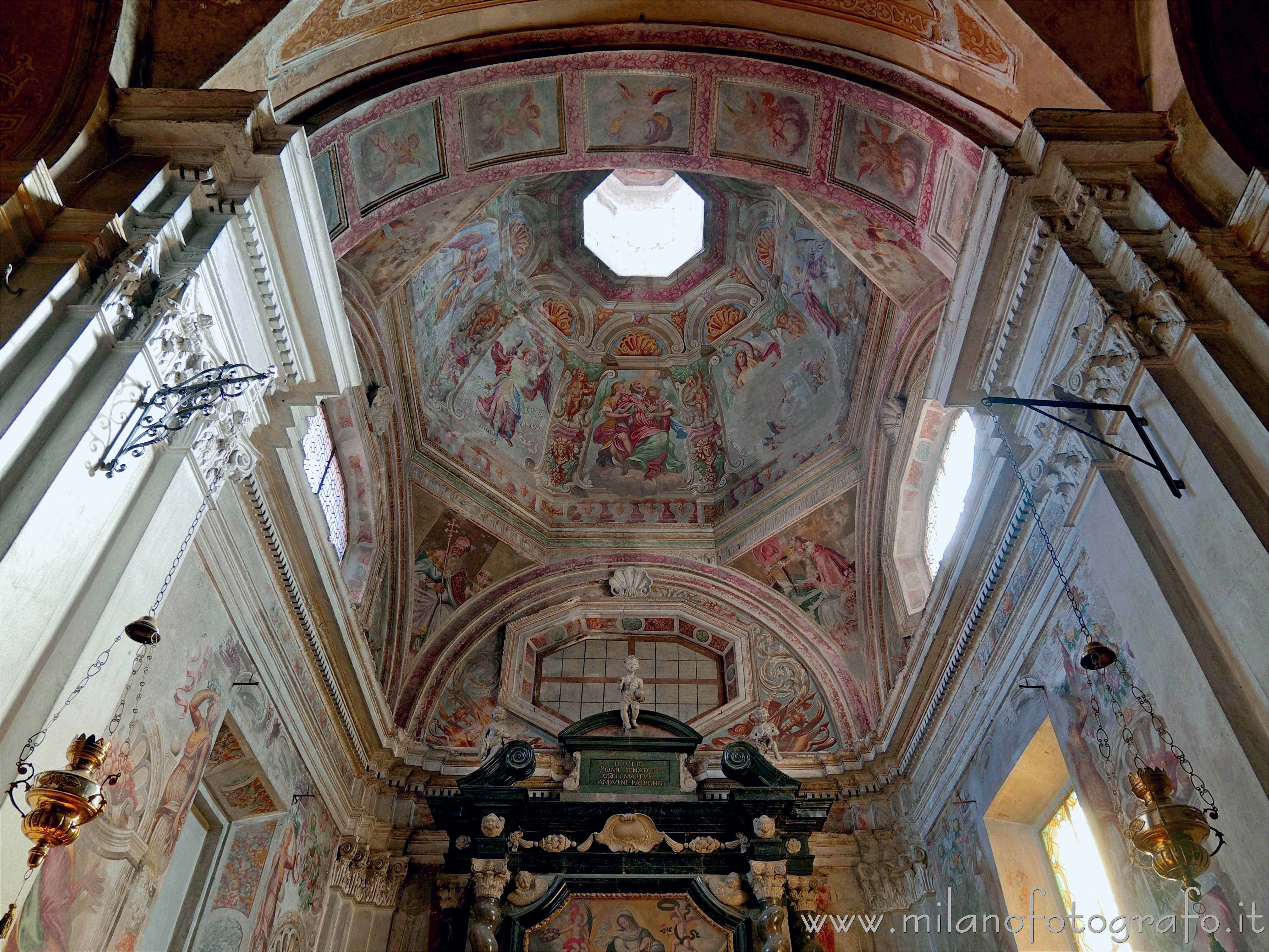 Andorno Micca (Biella, Italy): Vault of the Chapel of San Giulio in the Church of San Lorenzo - Andorno Micca (Biella, Italy)