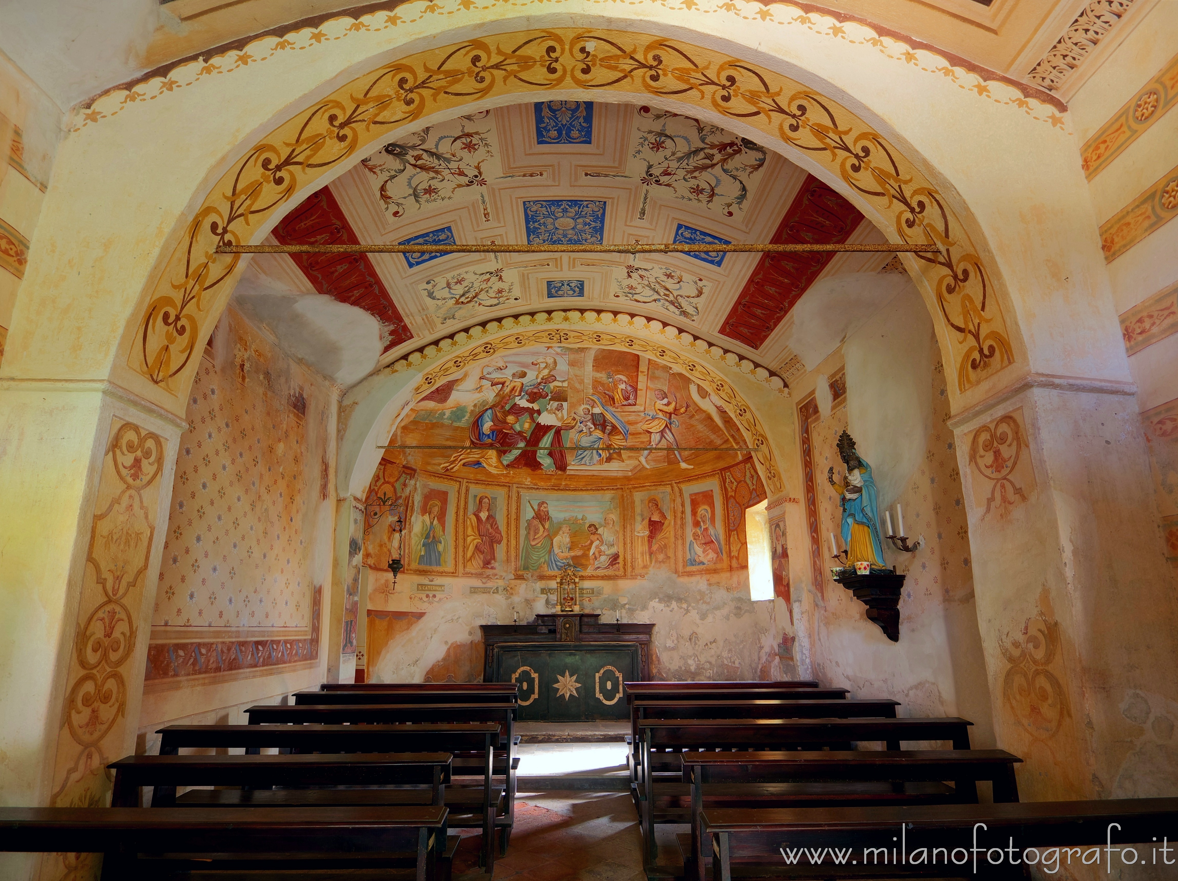 Andorno Micca (Biella (Italy)): Interior of the Chapel of the Hermit - Andorno Micca (Biella (Italy))