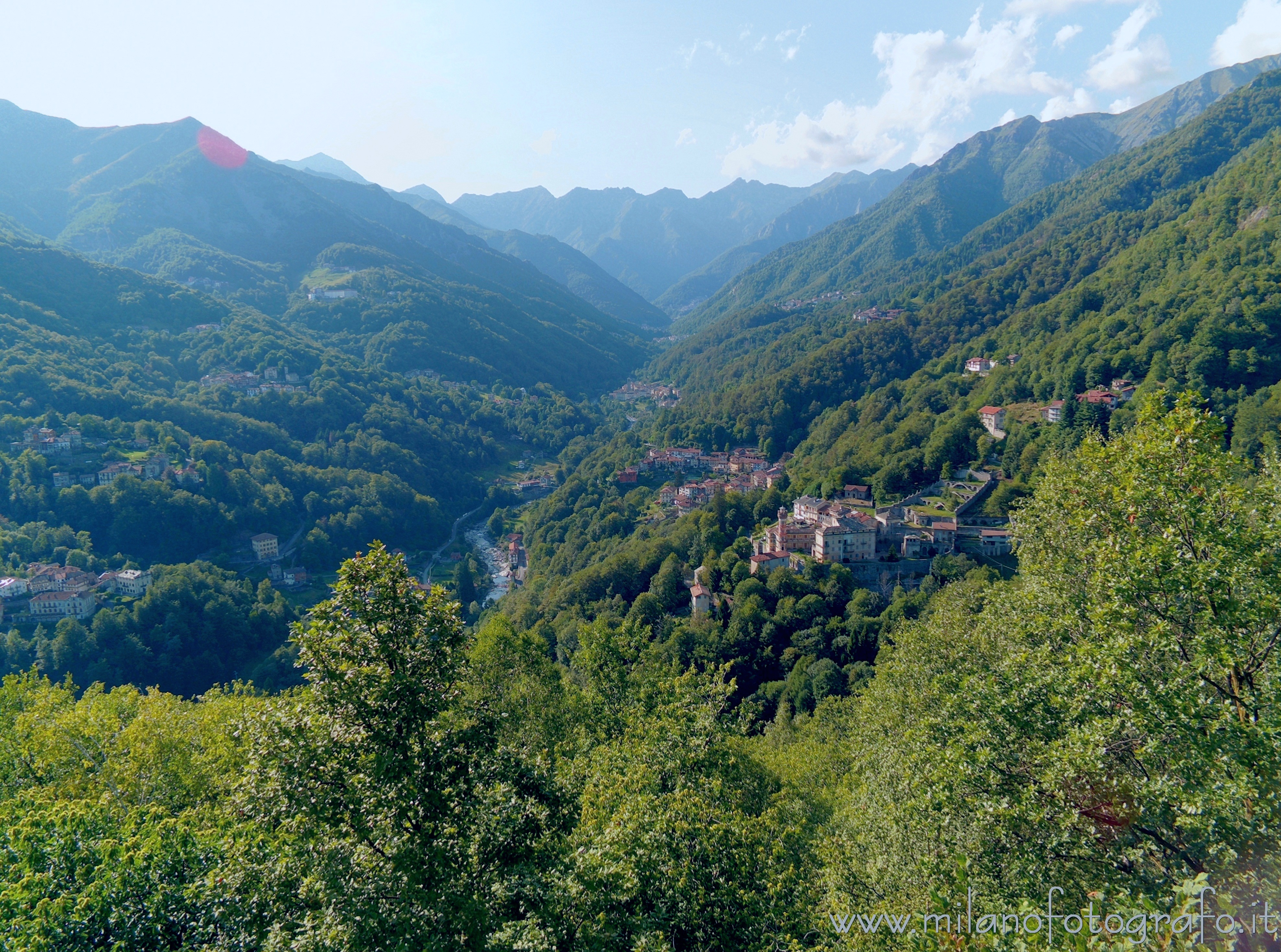 Oriomosso (Biella): Vista dal Belvedere della Pila sull'Alta Valle del Cervo - Oriomosso (Biella)