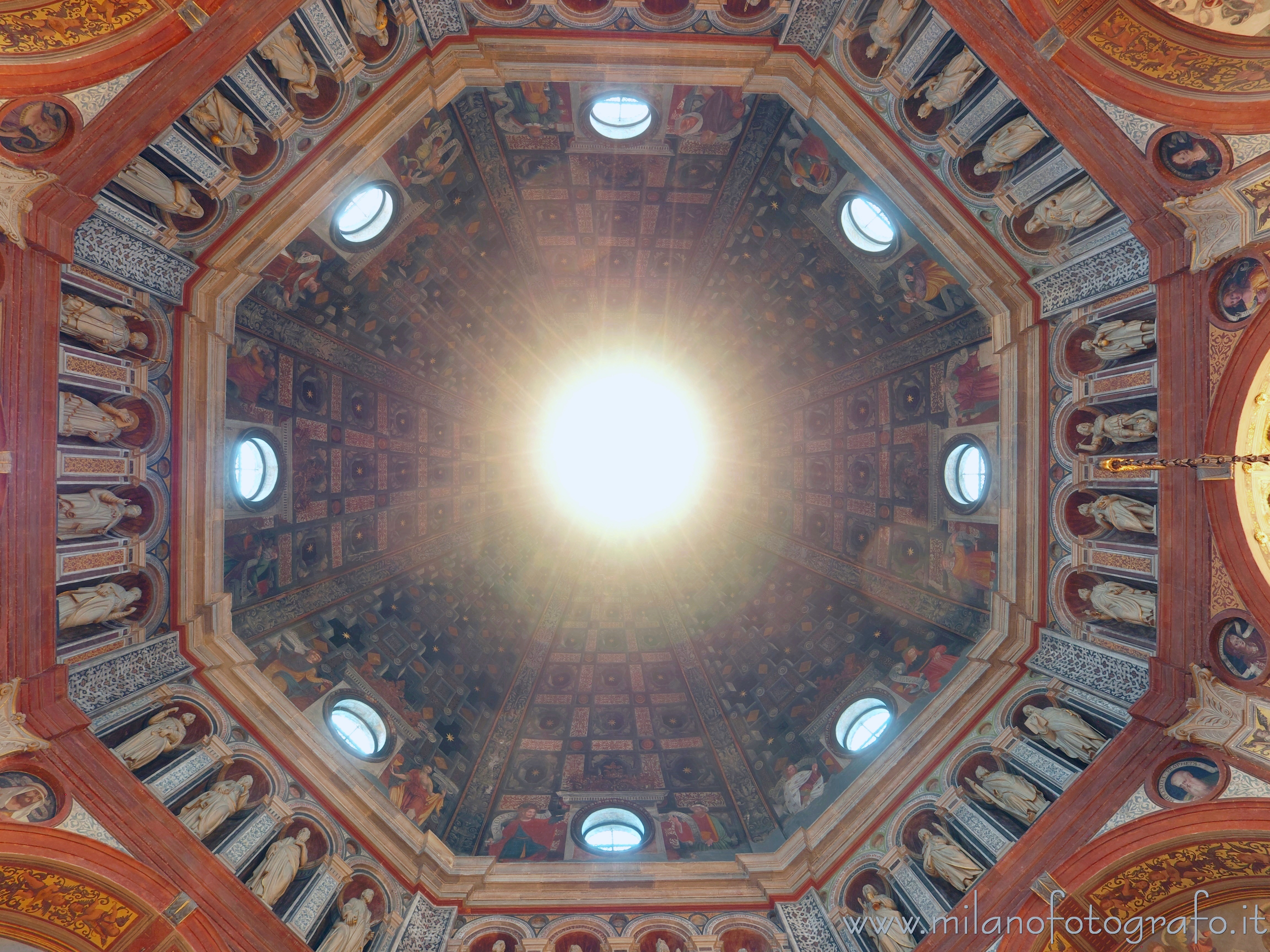 Busto Arsizio (Varese): Interno della cupola del Santuario di Santa Maria di Piazza - Busto Arsizio (Varese)