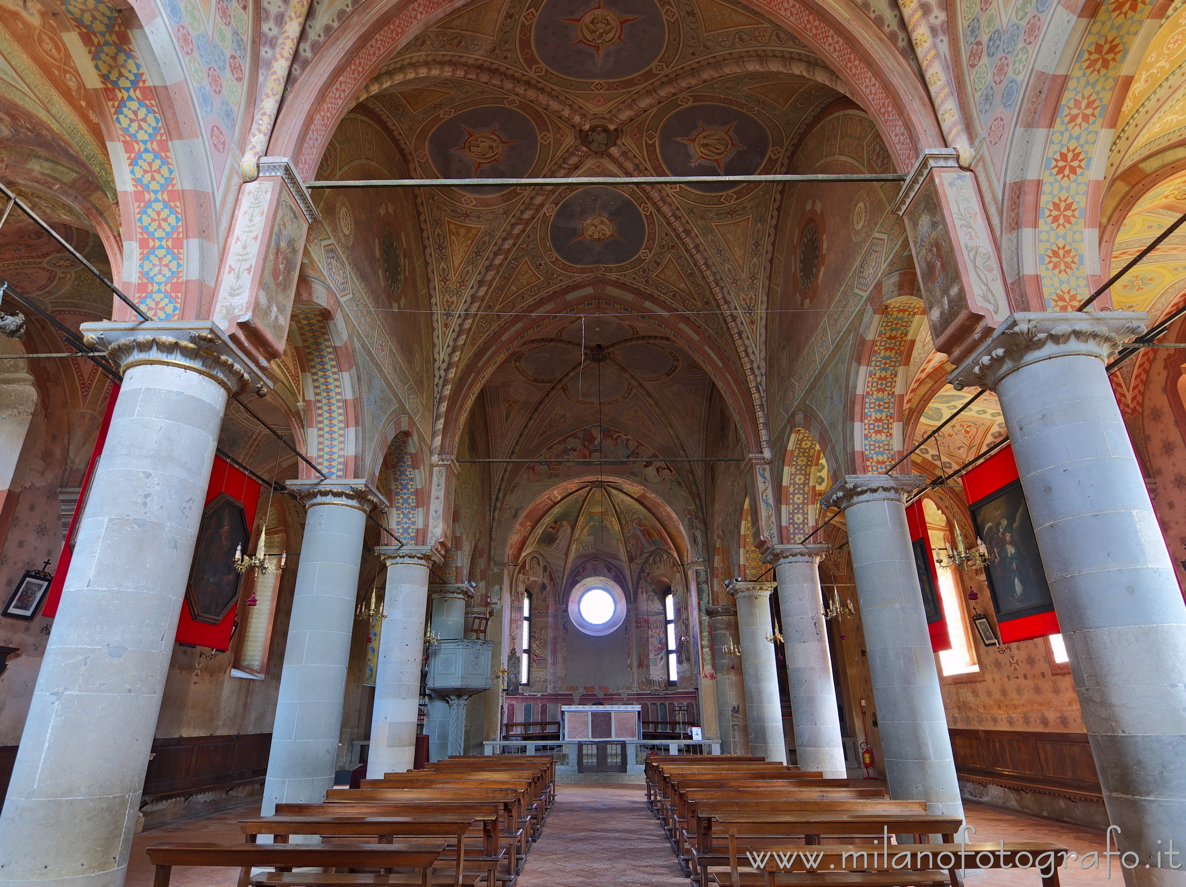 Castiglione Olona (Varese, Italy): Interior of the Collegiate Church of Saints Stephen and Lawrence - Castiglione Olona (Varese, Italy)