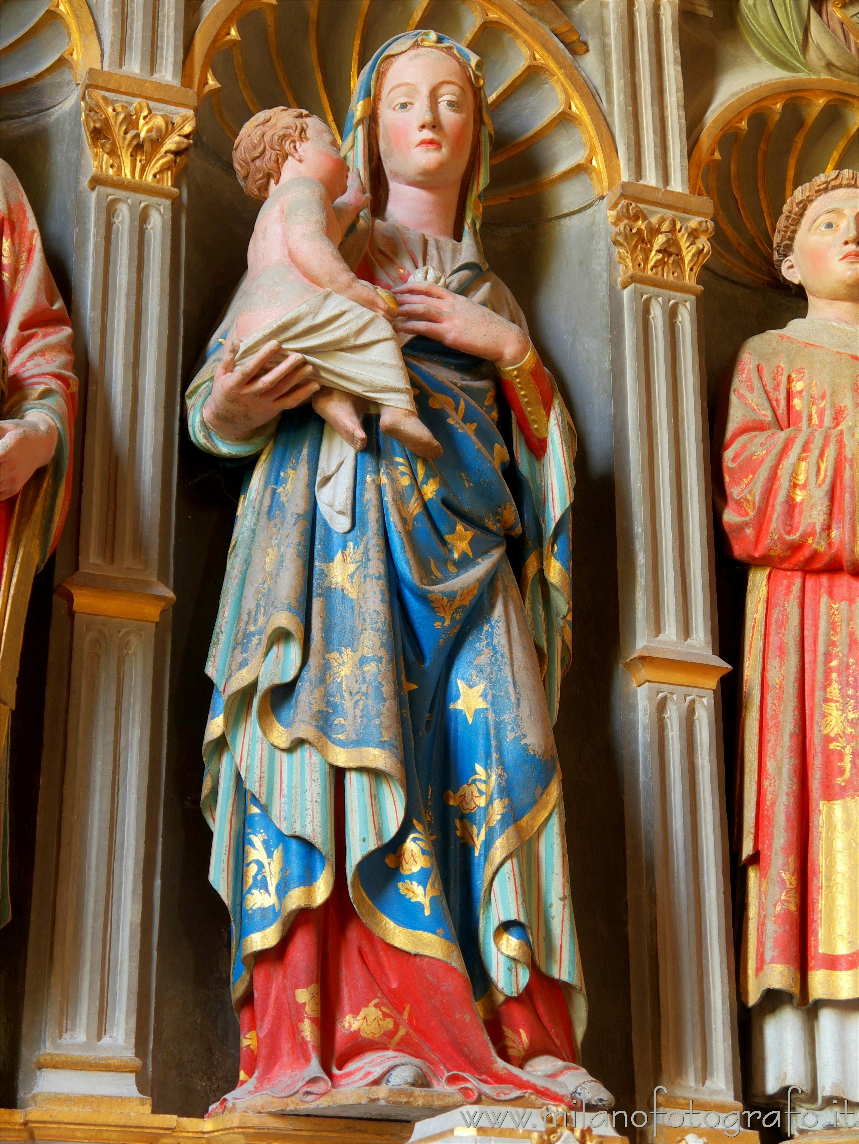 Castiglione Olona (Varese, Italy): Statue of Virgin with Child in the Collegiate Church - Castiglione Olona (Varese, Italy)