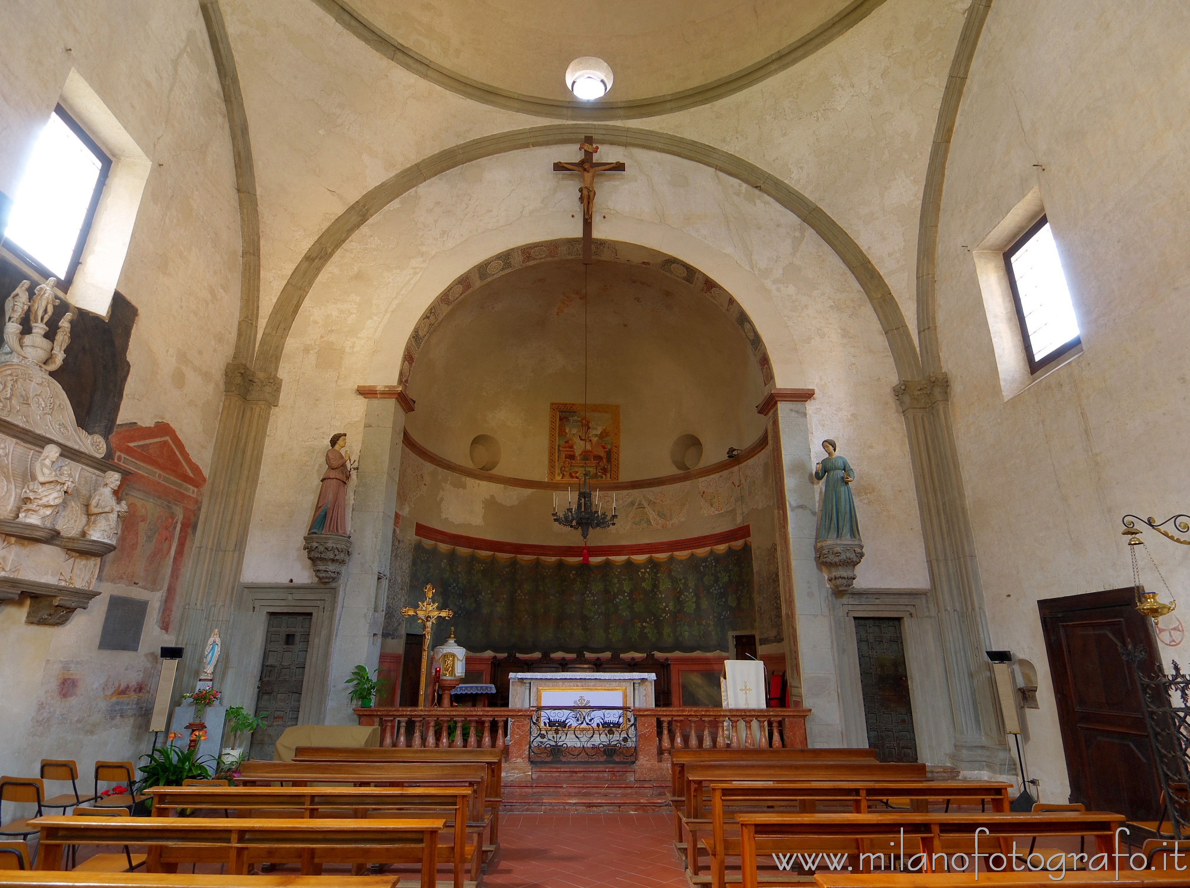 Castiglione Olona (Varese): Interno della Chiesa di Villa - Castiglione Olona (Varese)