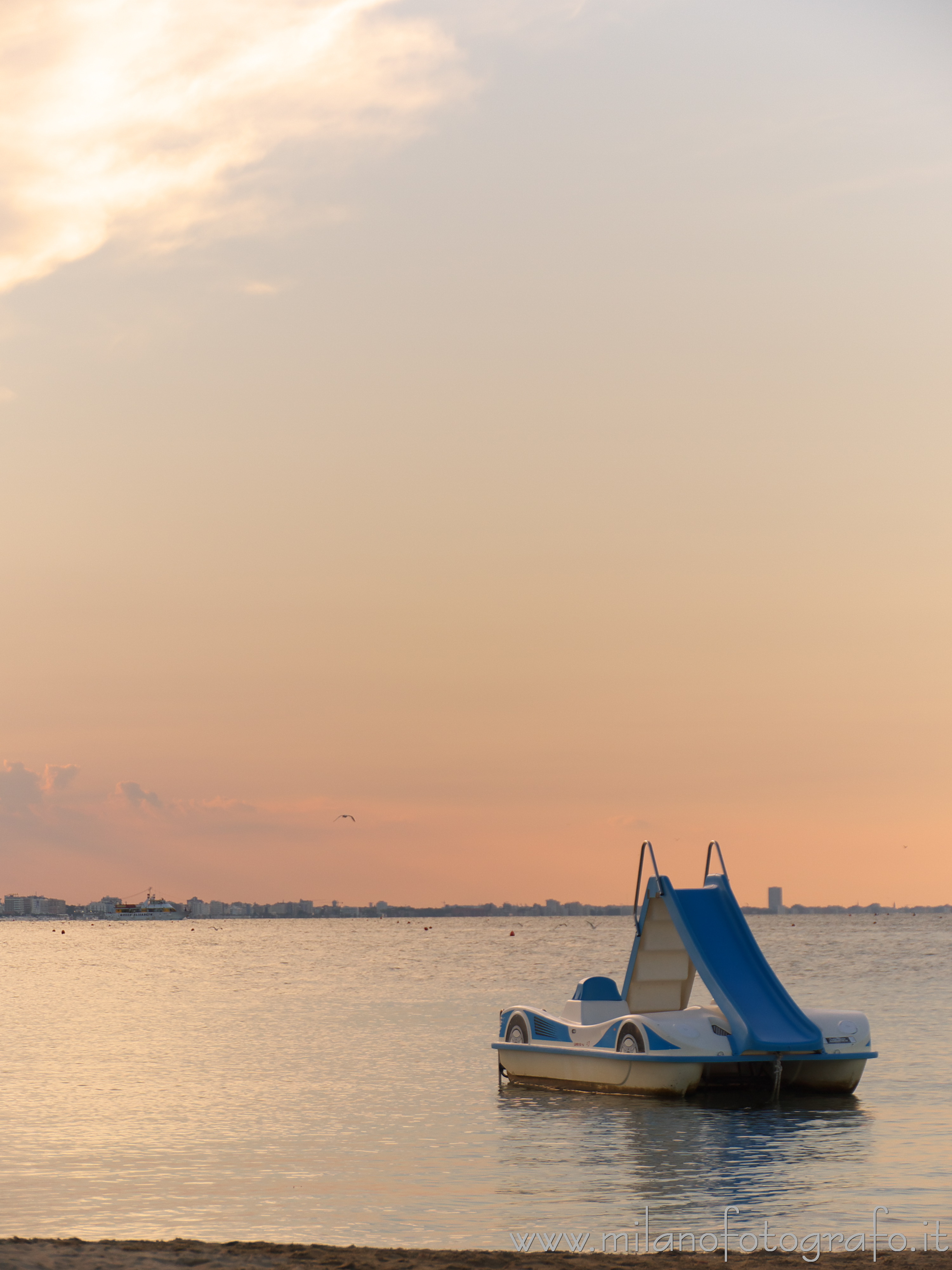 Cattolica (Rimini, Italy): End of summer sunset with pedalo - Cattolica (Rimini, Italy)