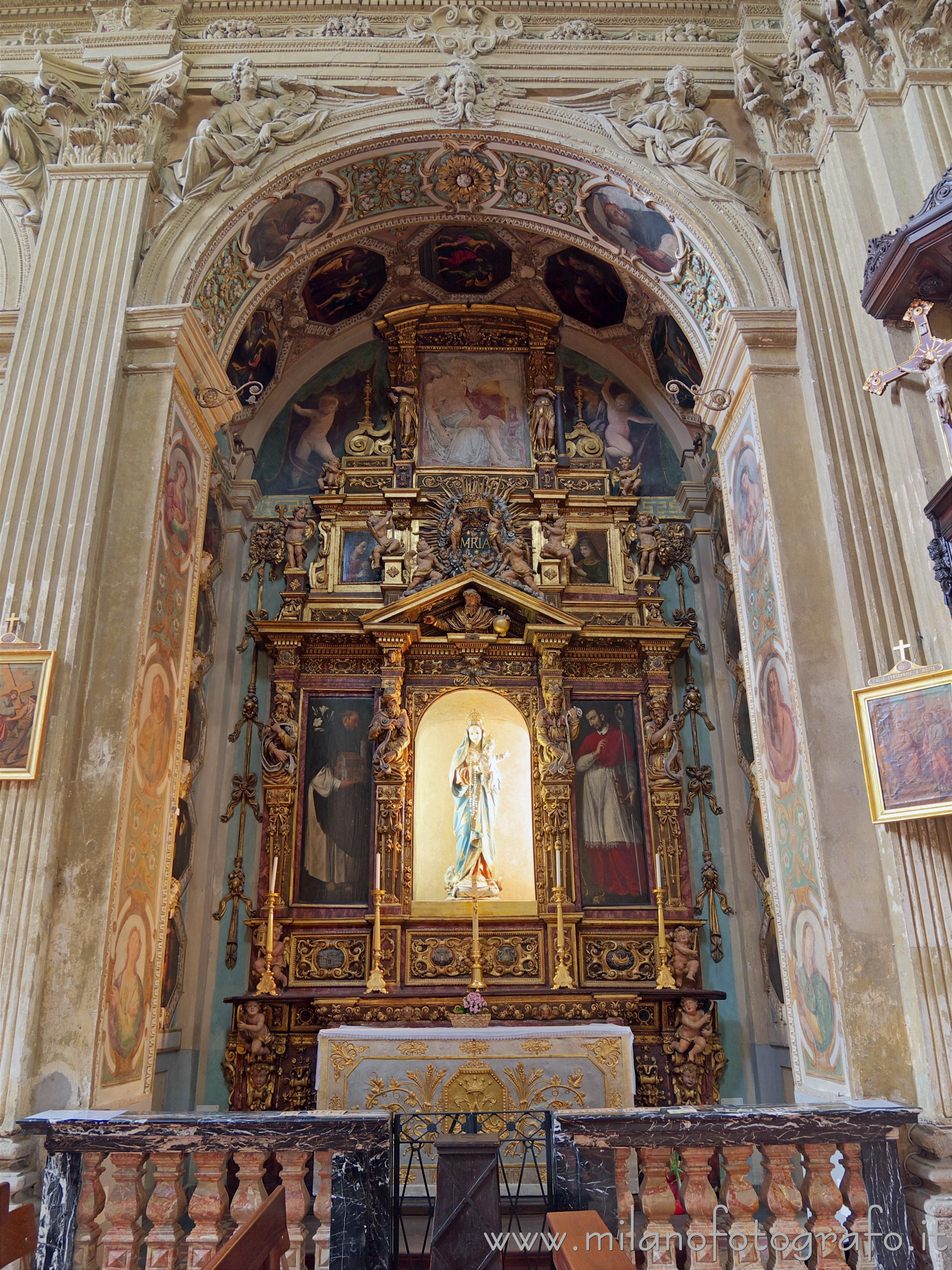 Milano: Cappella del Rosario nella Chiesa di Santa Maria Assunta al Vigentino - Milano