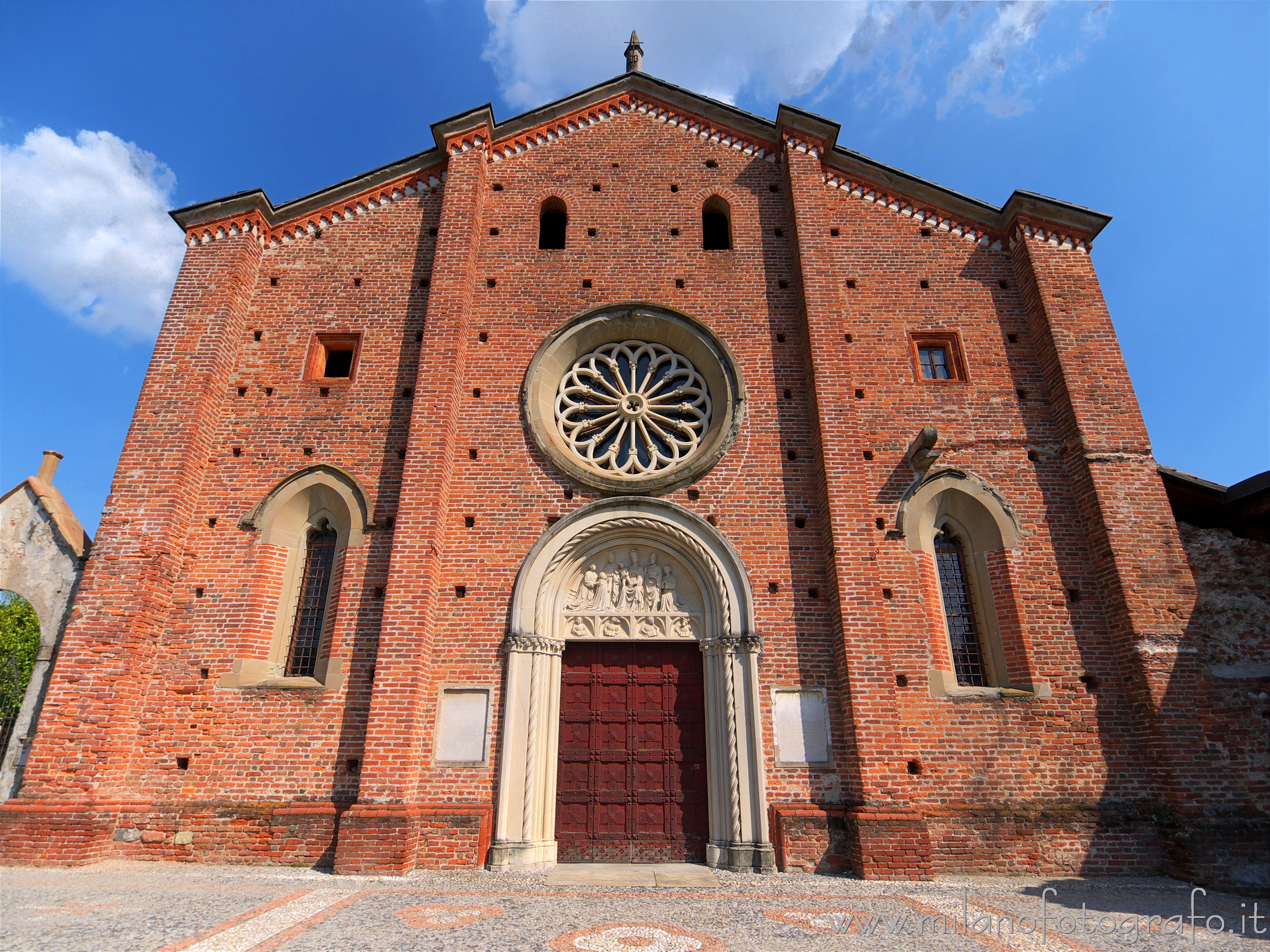 Castiglione Olona (Varese): Facciata della Chiesa Collegiata dei Santi Stefano e Lorenzo - Castiglione Olona (Varese)