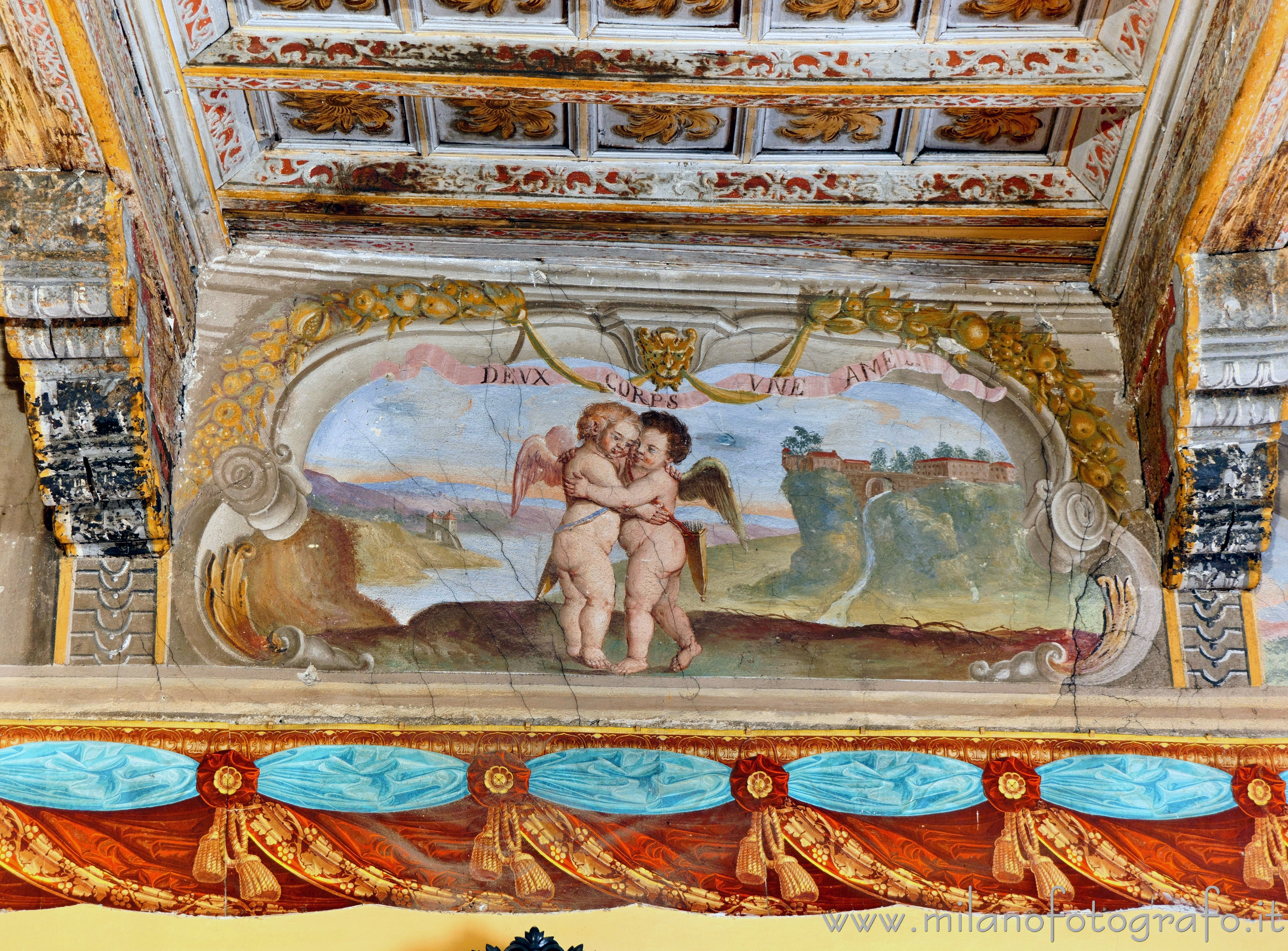 Cossato (Biella, Italy): Detail of Baroque frescoes in one of the halls of the Castle of Castellengo - Cossato (Biella, Italy)
