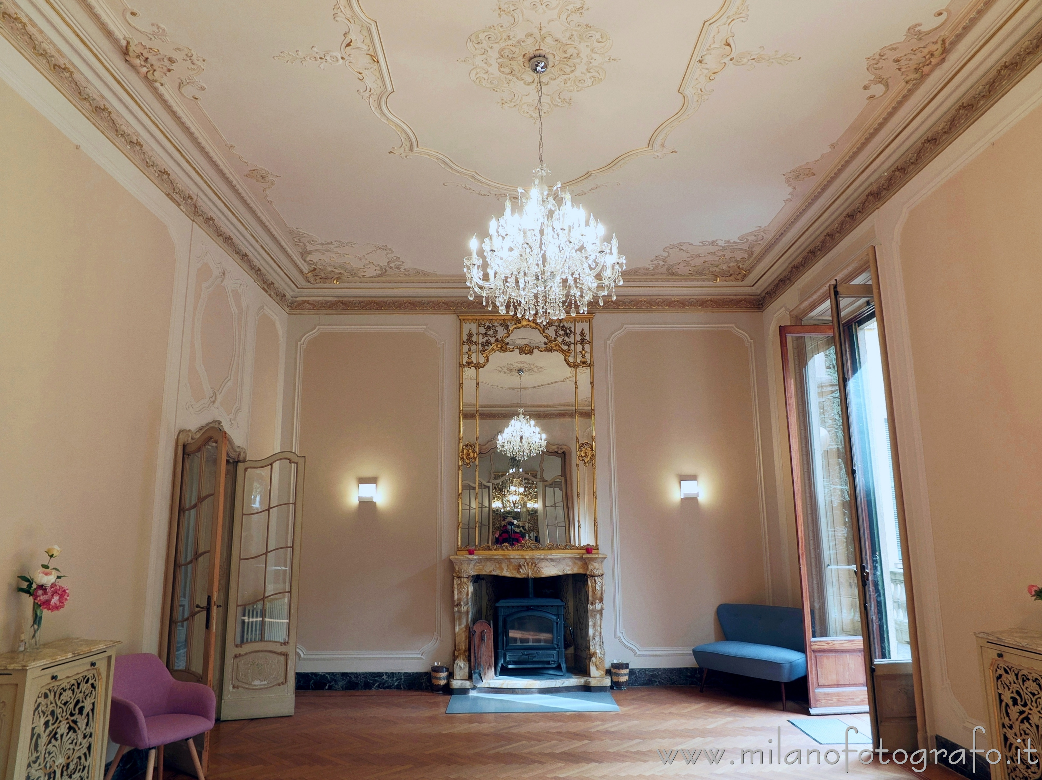 Desio (Milan, Italy): Hall of the fireplace in Villa Longoni - Desio (Milan, Italy)