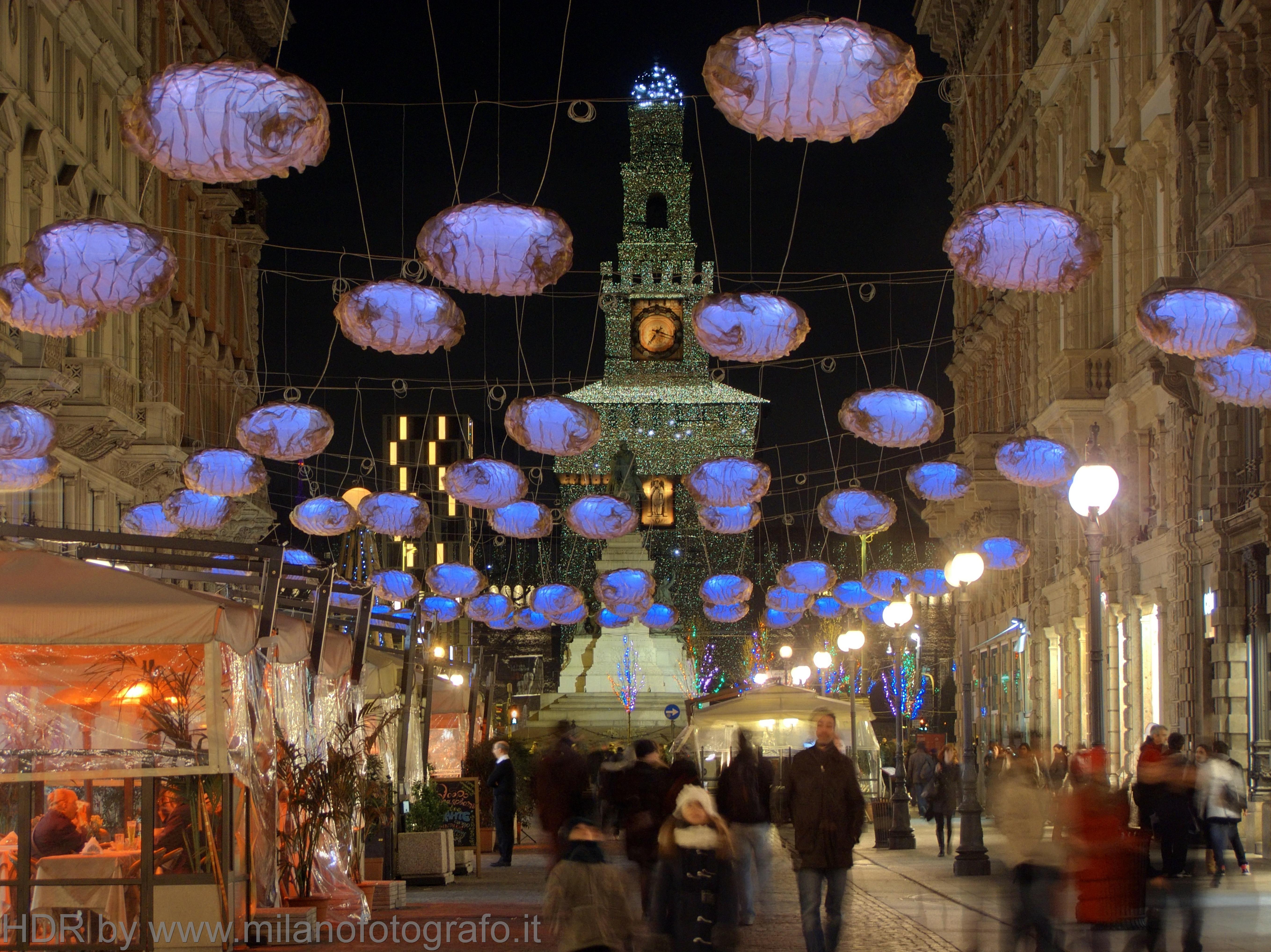 Milan (Italy): Dante Street decorated for Christmas - Milan (Italy)
