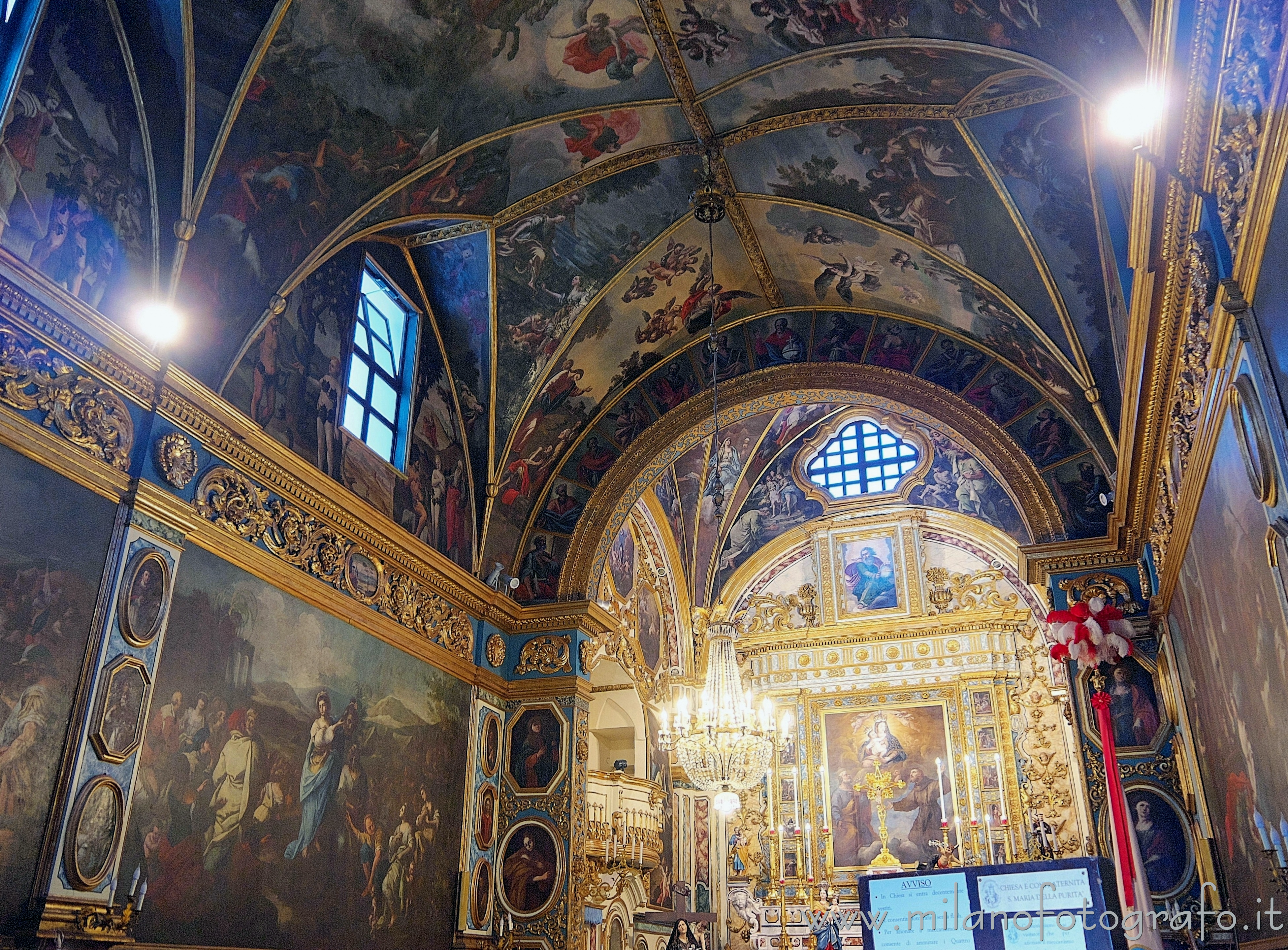 Gallipoli (Lecce, Italy): Interior of the Church of Santa Maria della Purità - Gallipoli (Lecce, Italy)
