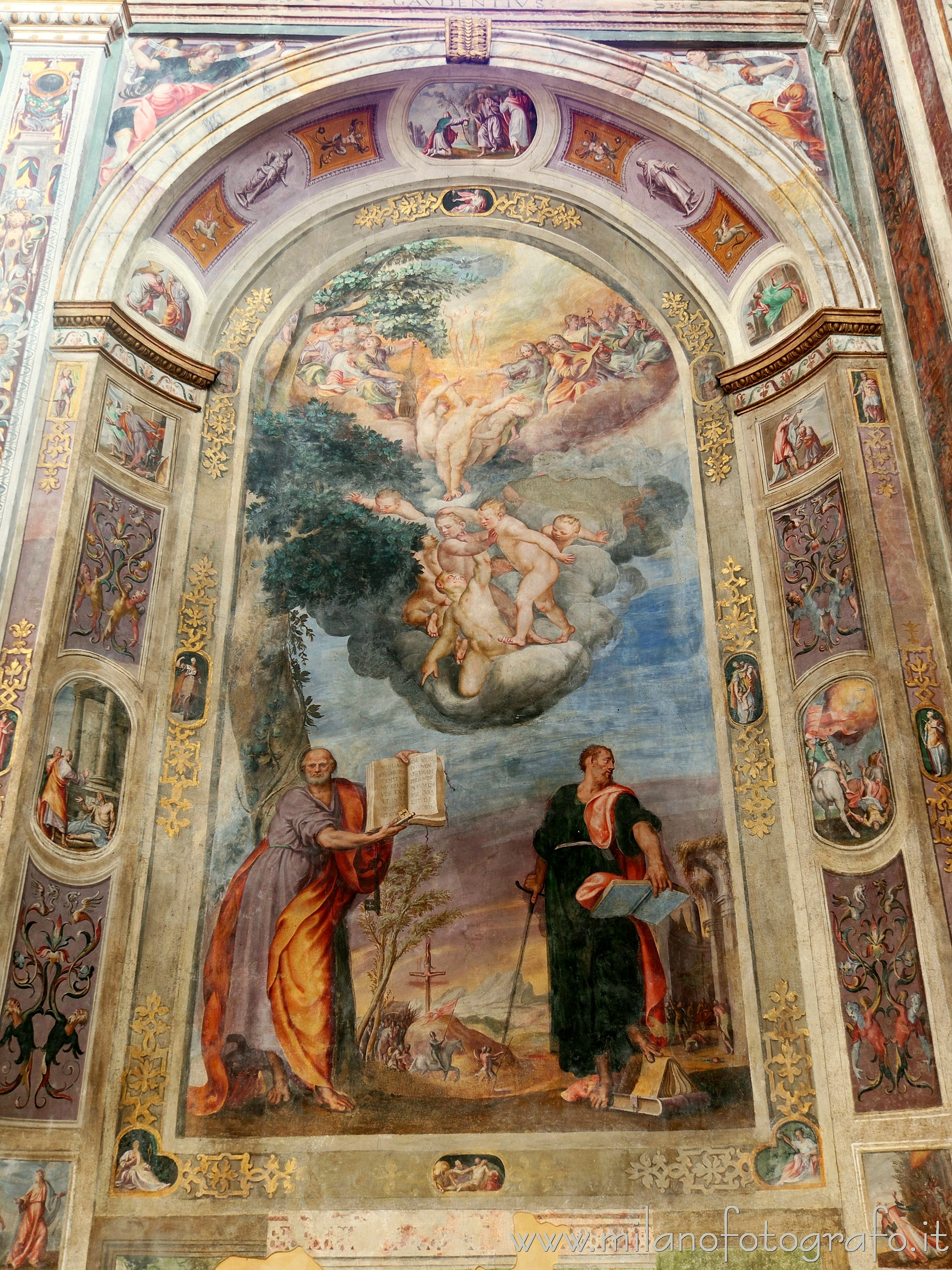 Meda (Monza e Brianza, Italy): Chapel of Saints Peter and Paul in the Church of San Vittore - Meda (Monza e Brianza, Italy)