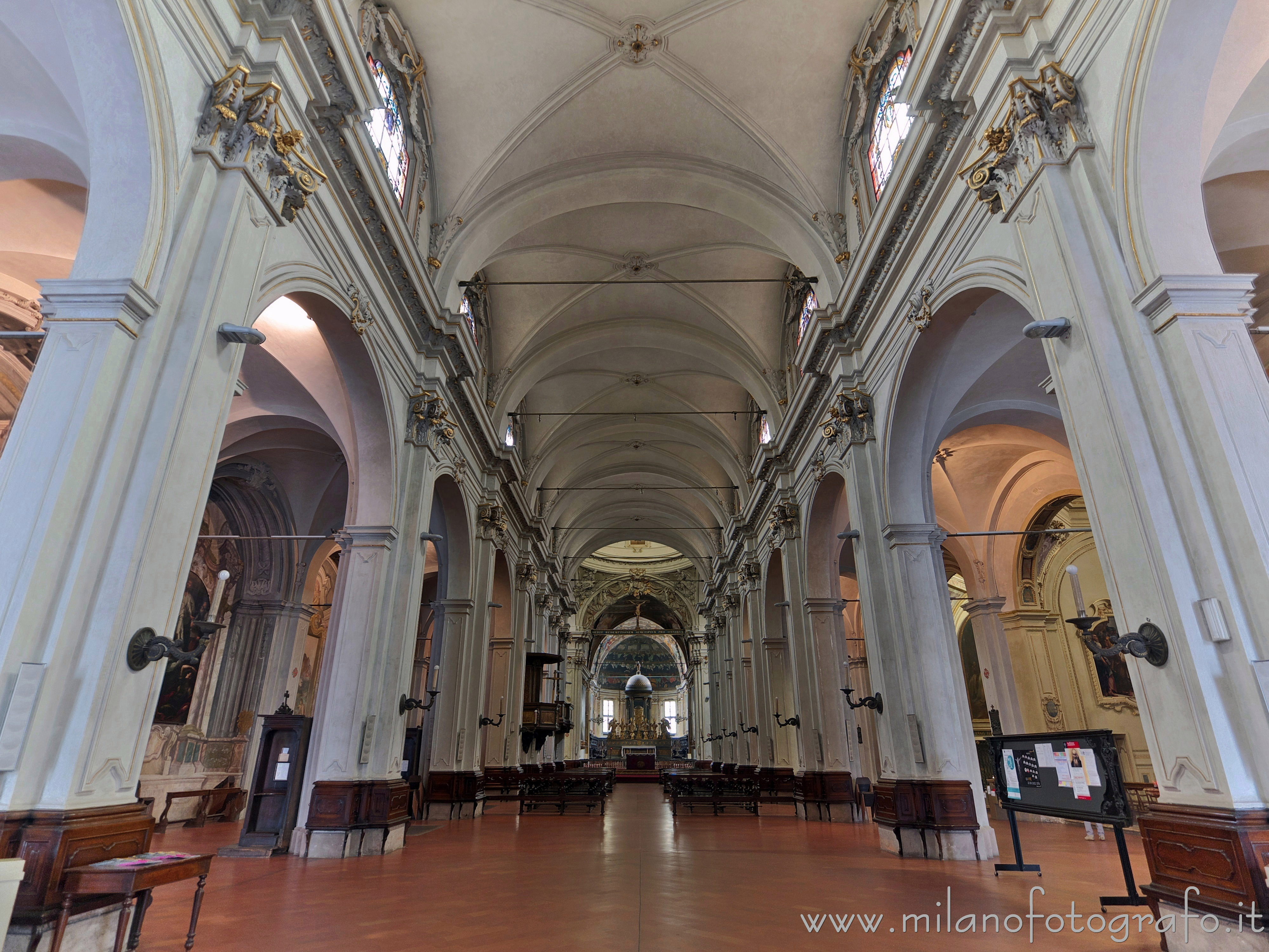 Milan (Italy): Interior of the  Basilica of San Marco - Milan (Italy)