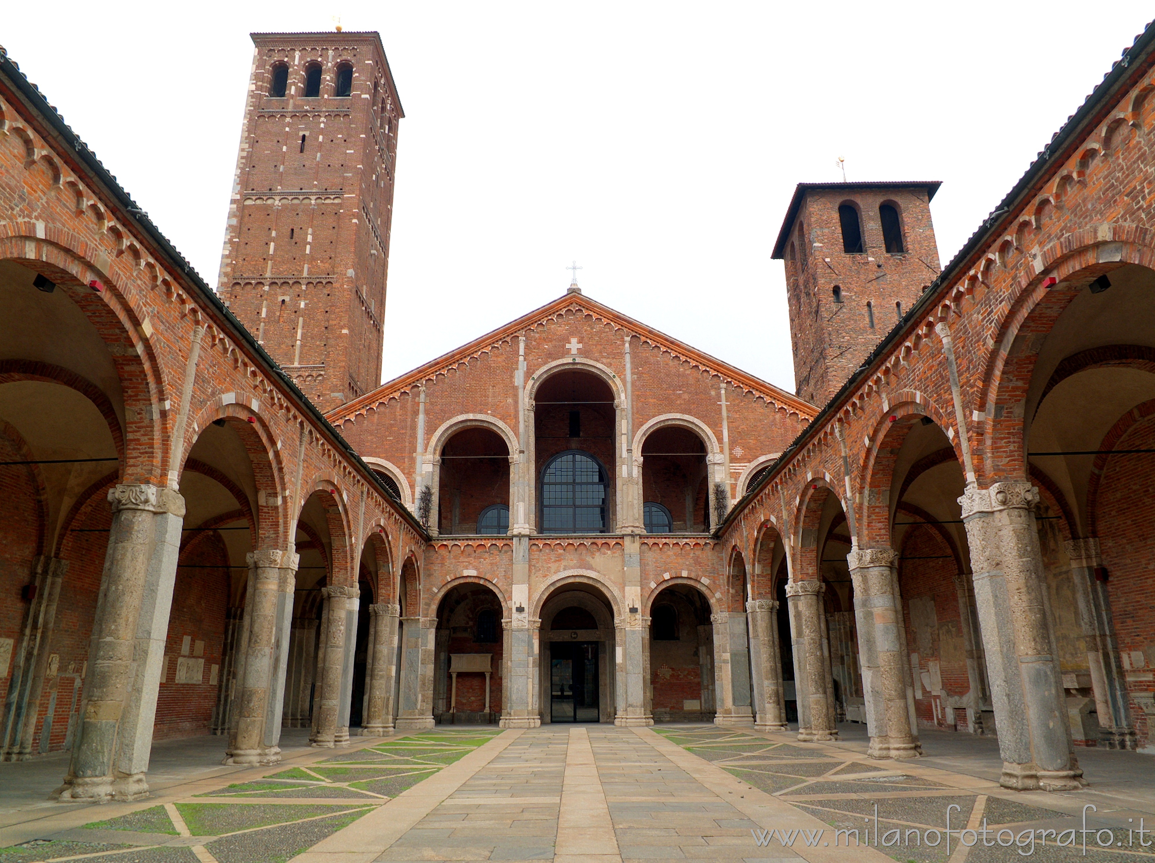 Milan (Italy): Portico of the Basilica of Sant'Ambrogio - Milan (Italy)
