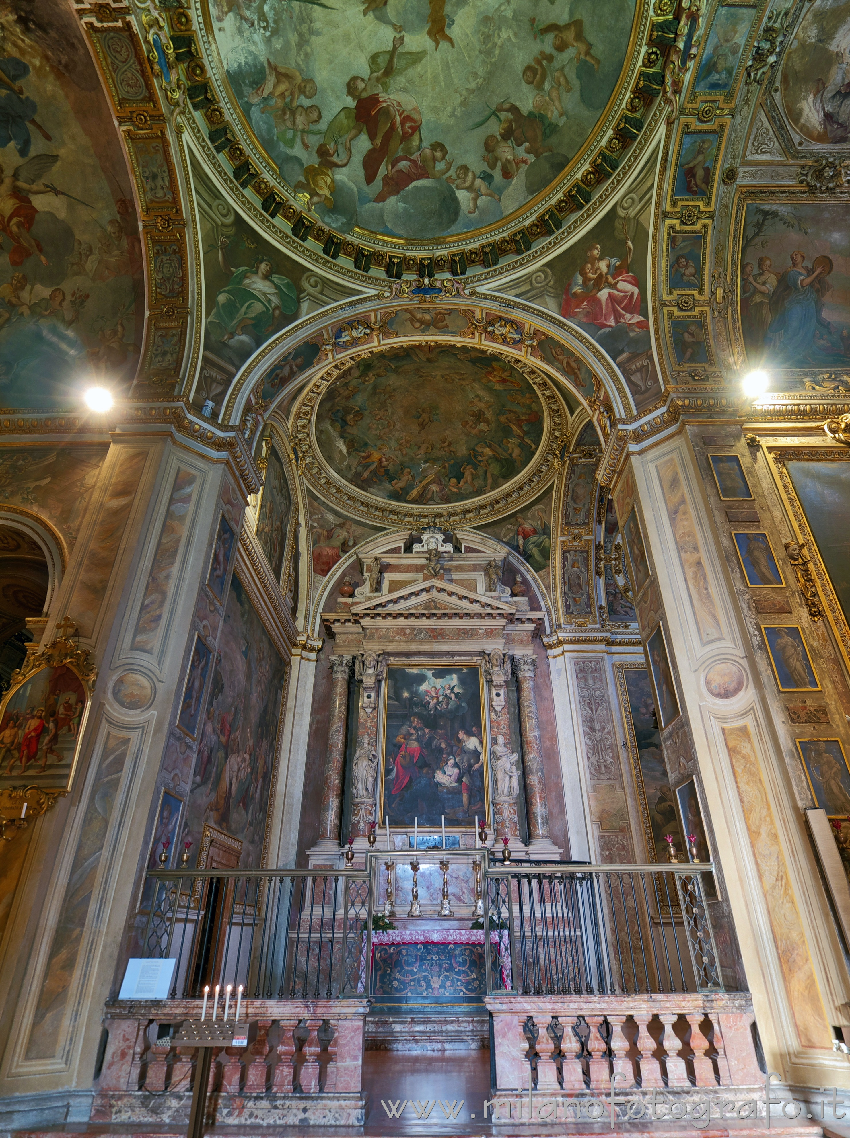 Milano: Cappella della Natività nella Chiesa di Sant'Alessandro in Zebedia - Milano