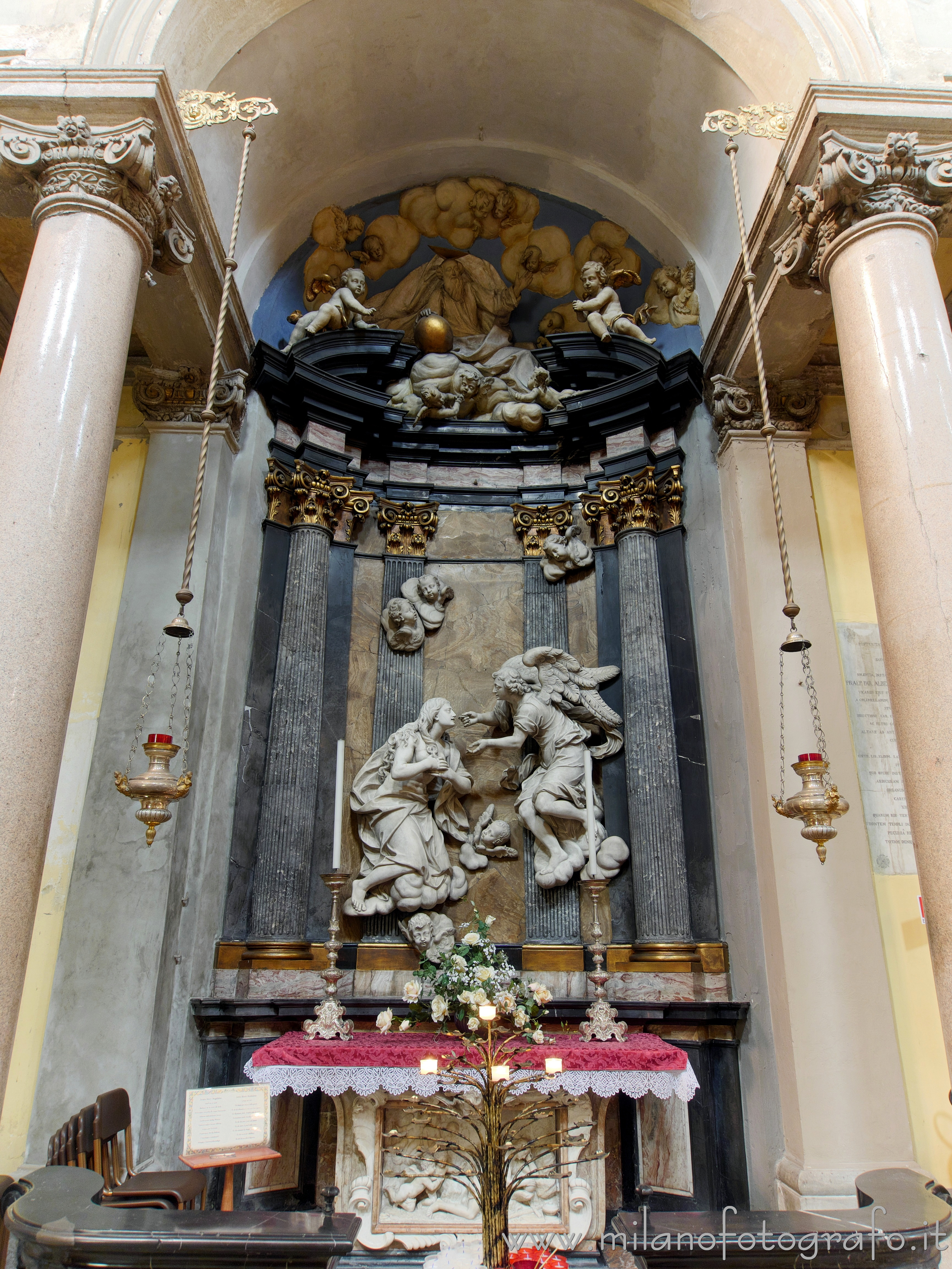 Milan (Italy): Chapel of Maria Magdalene in the  Church of Santa Maria alla Porta - Milan (Italy)