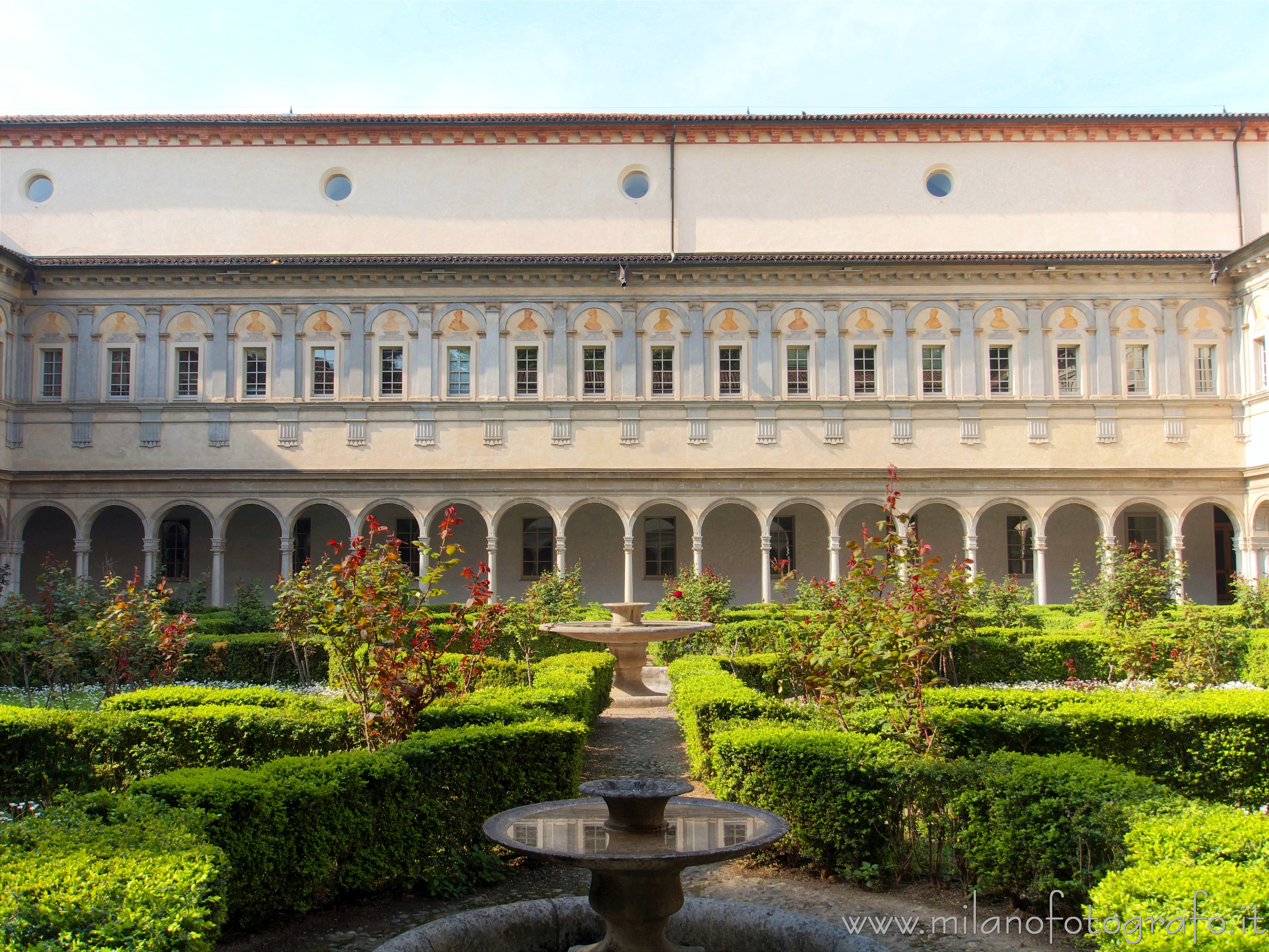 Milan (Italy): Cloisters of San Simpliciano - One side of the Cloister of the Two Columns - Milan (Italy)