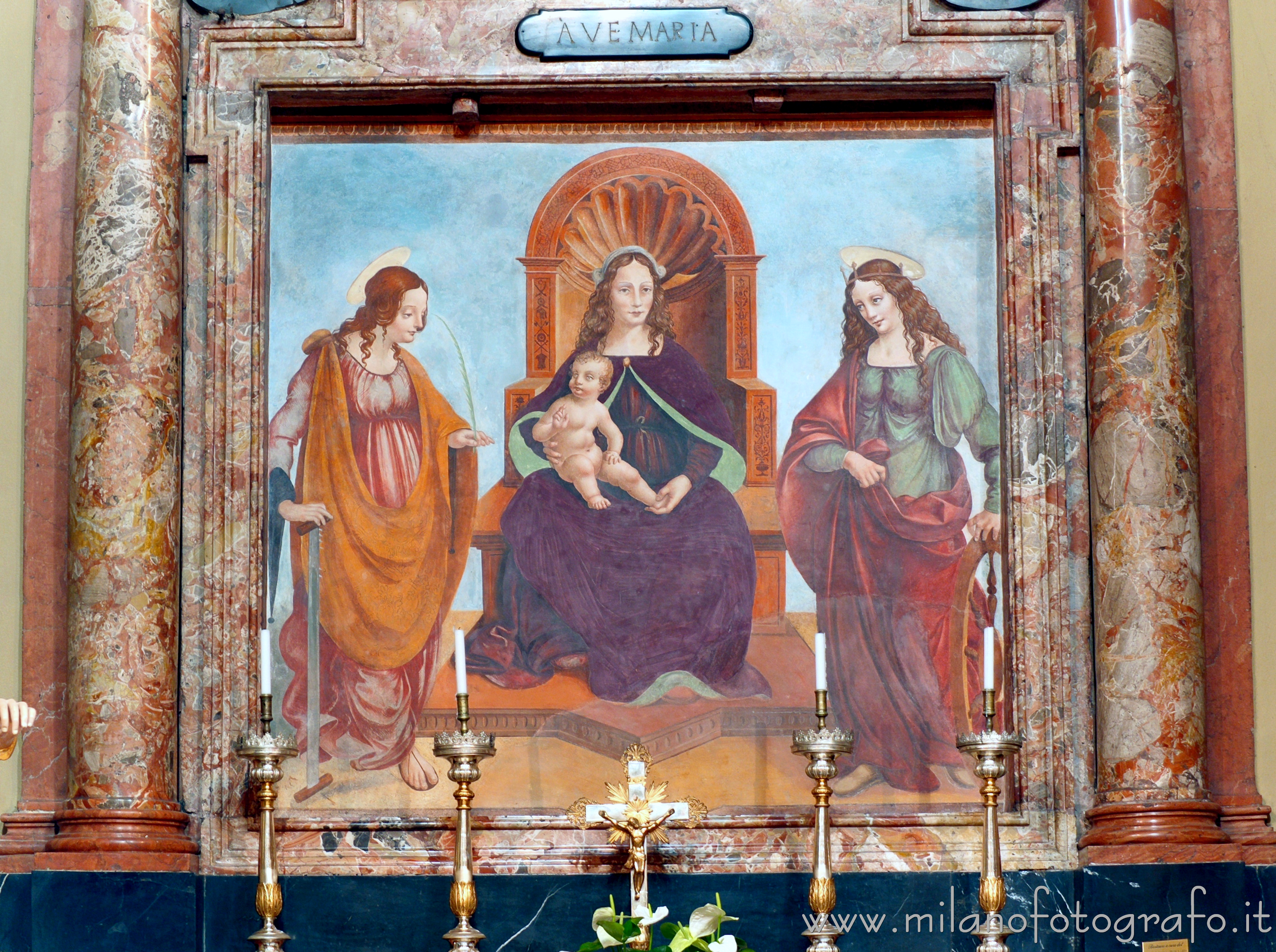Oggiono (Lecco, Italy): Fresco of Marco d'Oggiono in the third right chapel of the Church of Sant'Eufemia - Oggiono (Lecco, Italy)