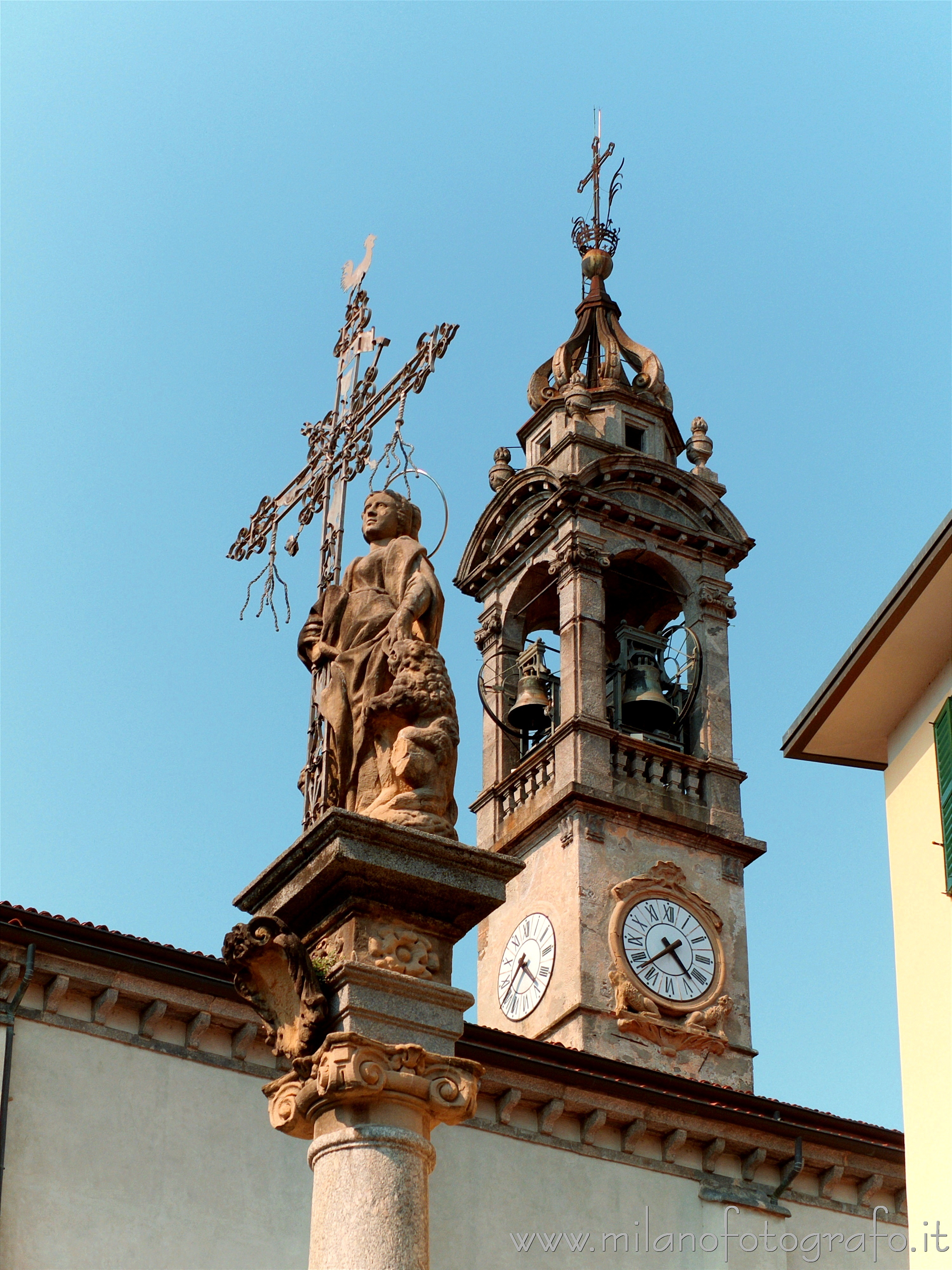Oggiono (Lecco, Italy): Column of Sant'Eufemia and bell tower of the Church of Sant'Eufemia - Oggiono (Lecco, Italy)