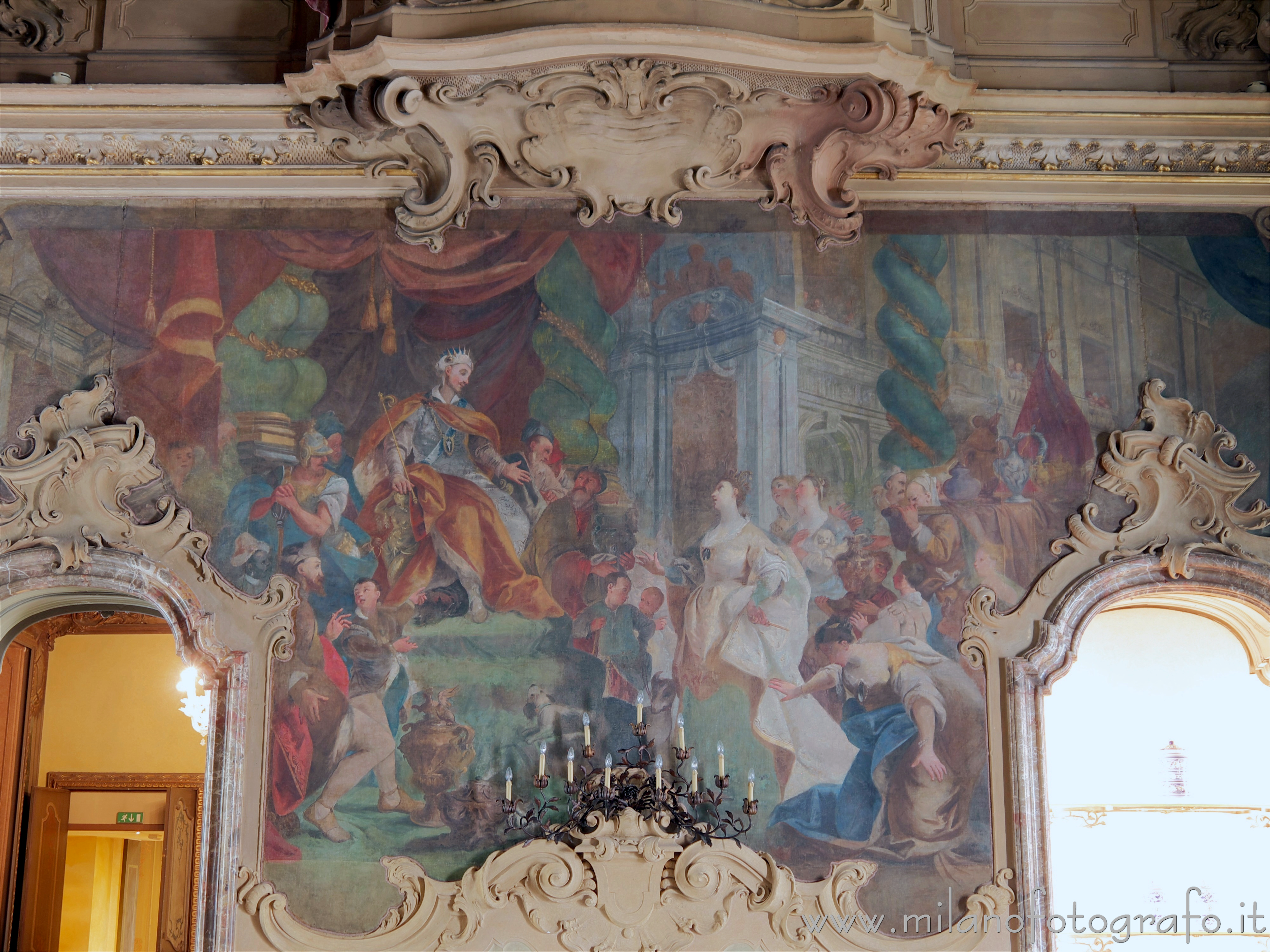 Milano: Telero in Palazzo Visconti raffigurante l'Incontro fra Re Salomone e la Regina di Saba - Milano