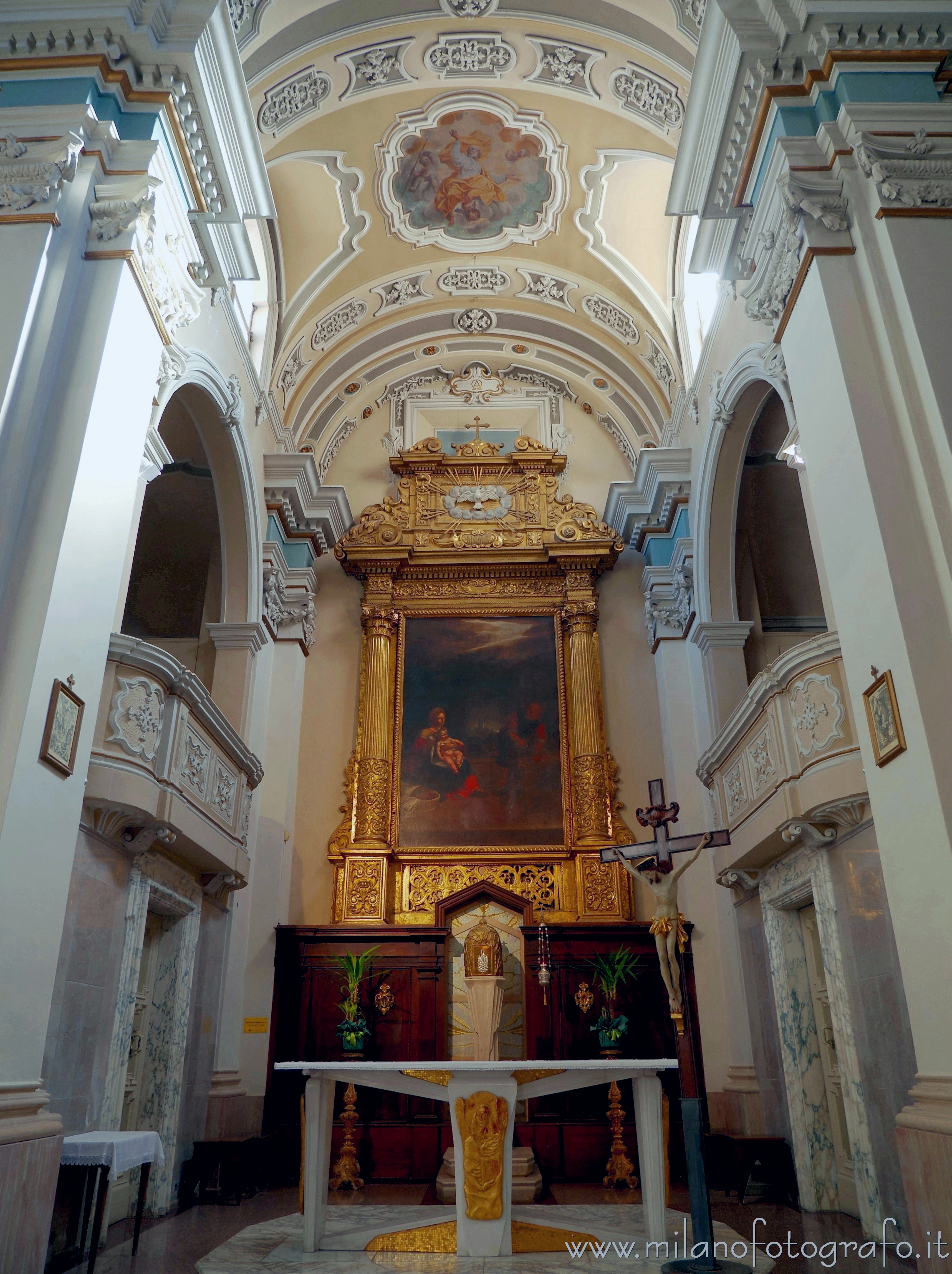 Pesaro (Pesaro e Urbino): Presbiterio della Chiesa di San Giuseppe - Pesaro (Pesaro e Urbino)