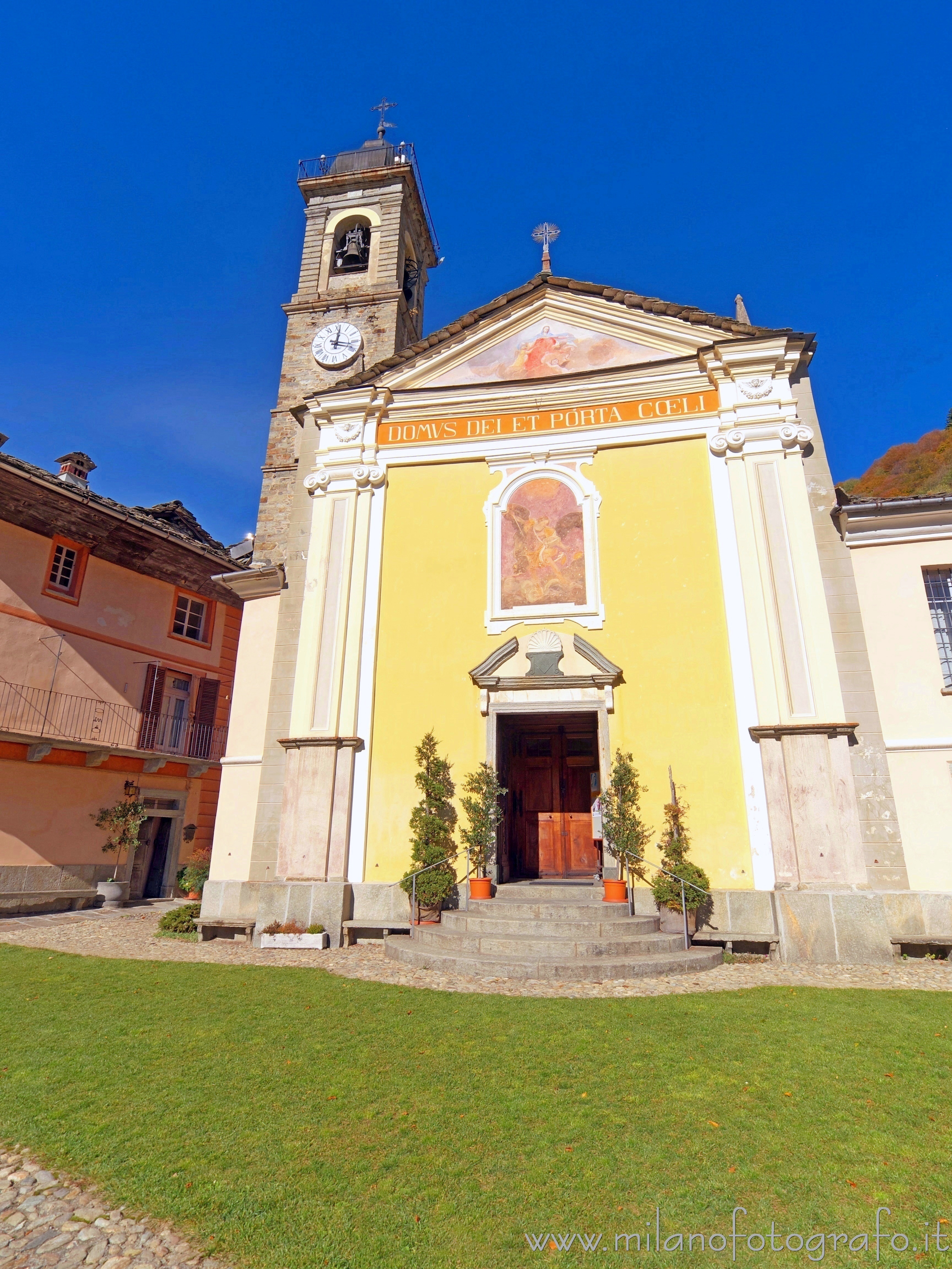 Piedicavallo (Biella): Chiesa di San Michele Archangelo - Piedicavallo (Biella) Piedicavallo (Biella): Chiesa di San Michele Archangelo - Piedicavallo (Biella)