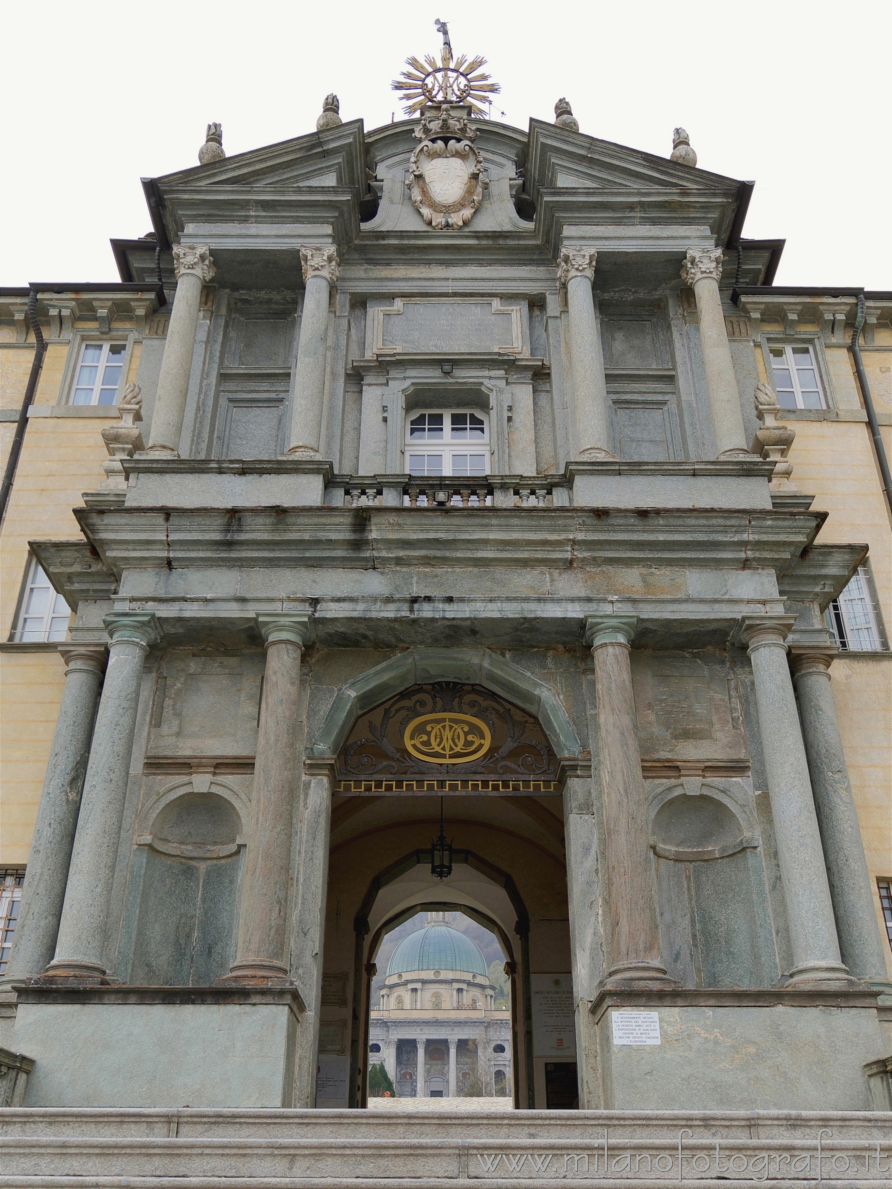 Biella: Porta Regia all'interno del Santuario di Oropa - Biella