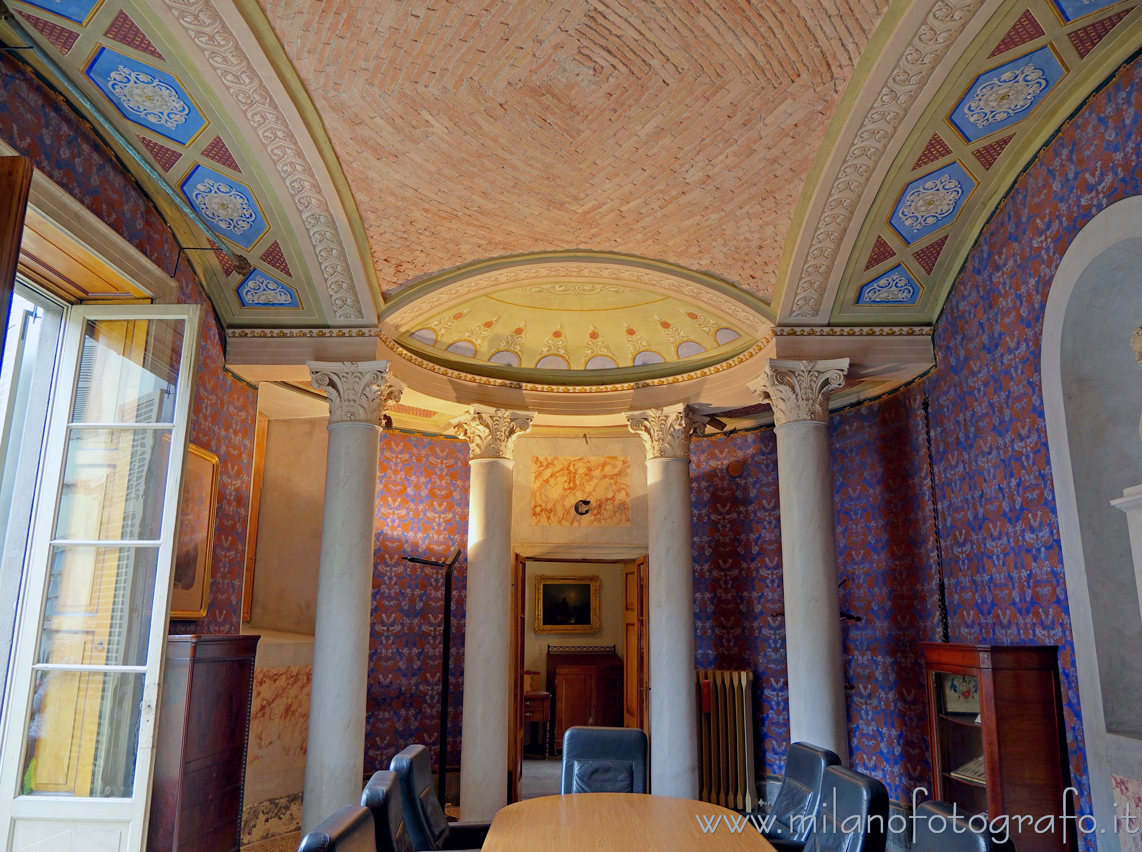 Romano di Lombardia (Bergamo, Italy): Oval Room in Palace Rubini - Romano di Lombardia (Bergamo, Italy)