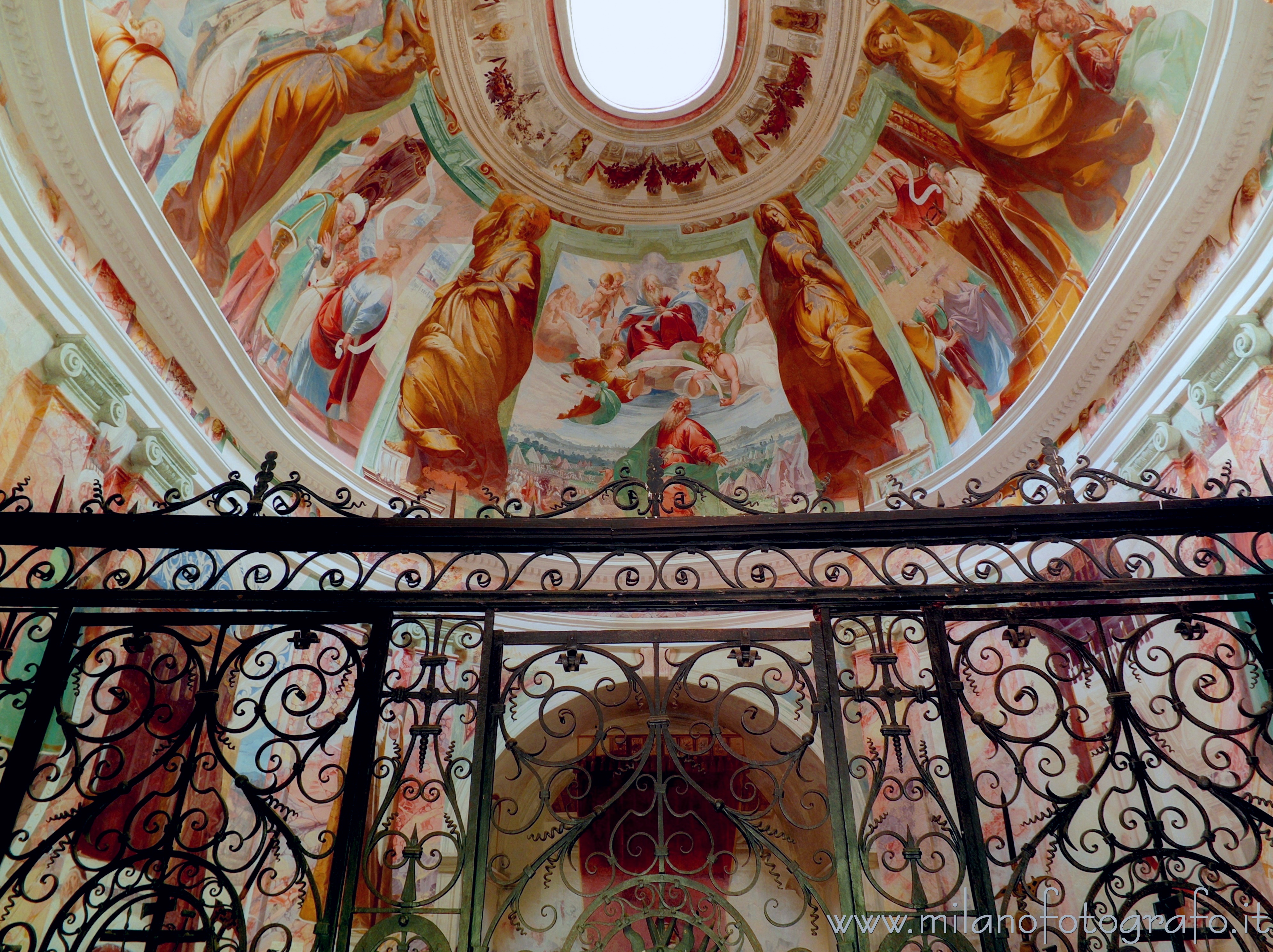 Orta San Giulio (Novara, Italy): Interior of the Chapel VIII of the Sacro Monte of Orta - Orta San Giulio (Novara, Italy)