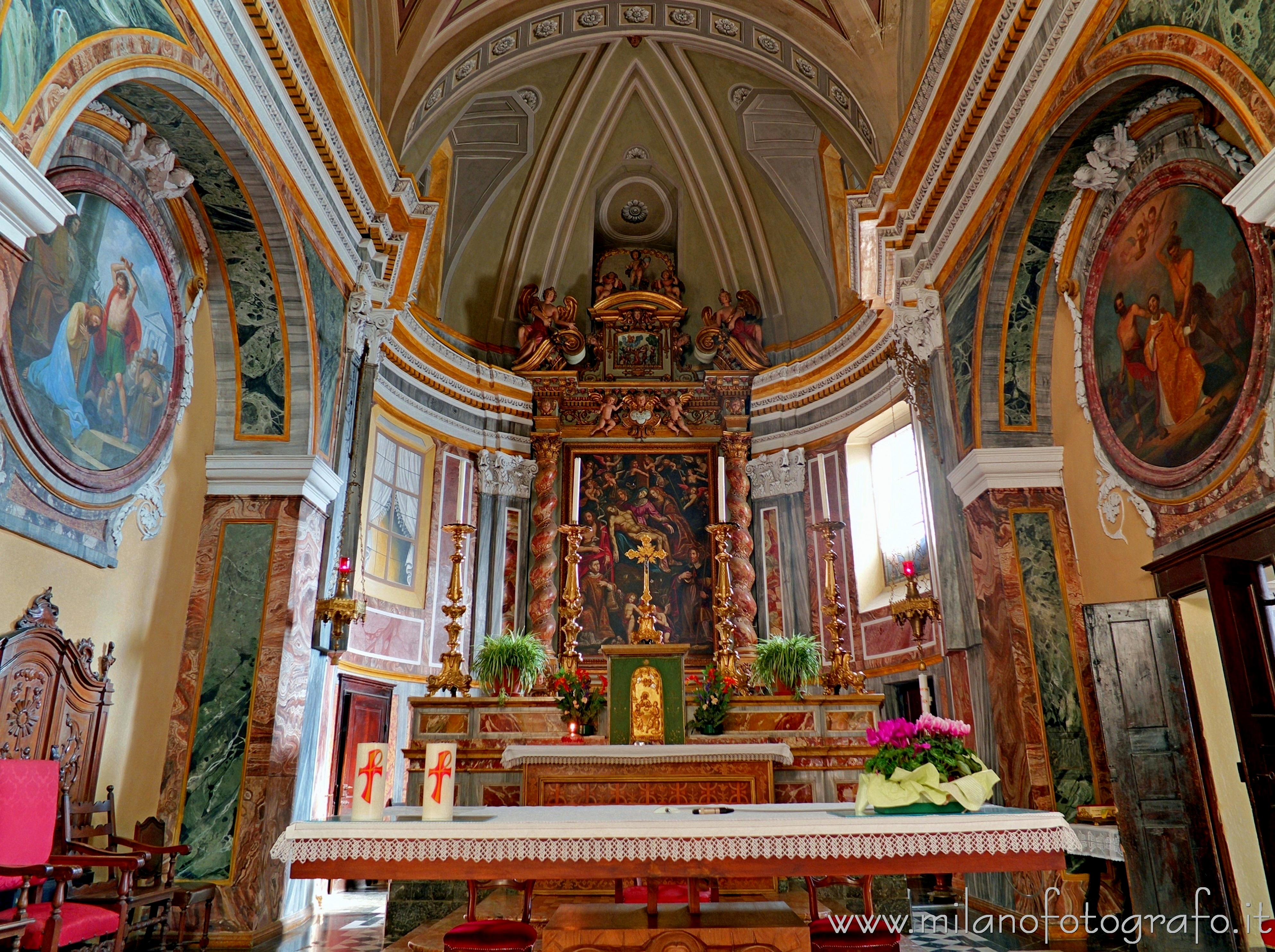 Sagliano Micca (Biella, Italy): Presbytery of the Church of the Saints Giacomo and  Stefano - Sagliano Micca (Biella, Italy)