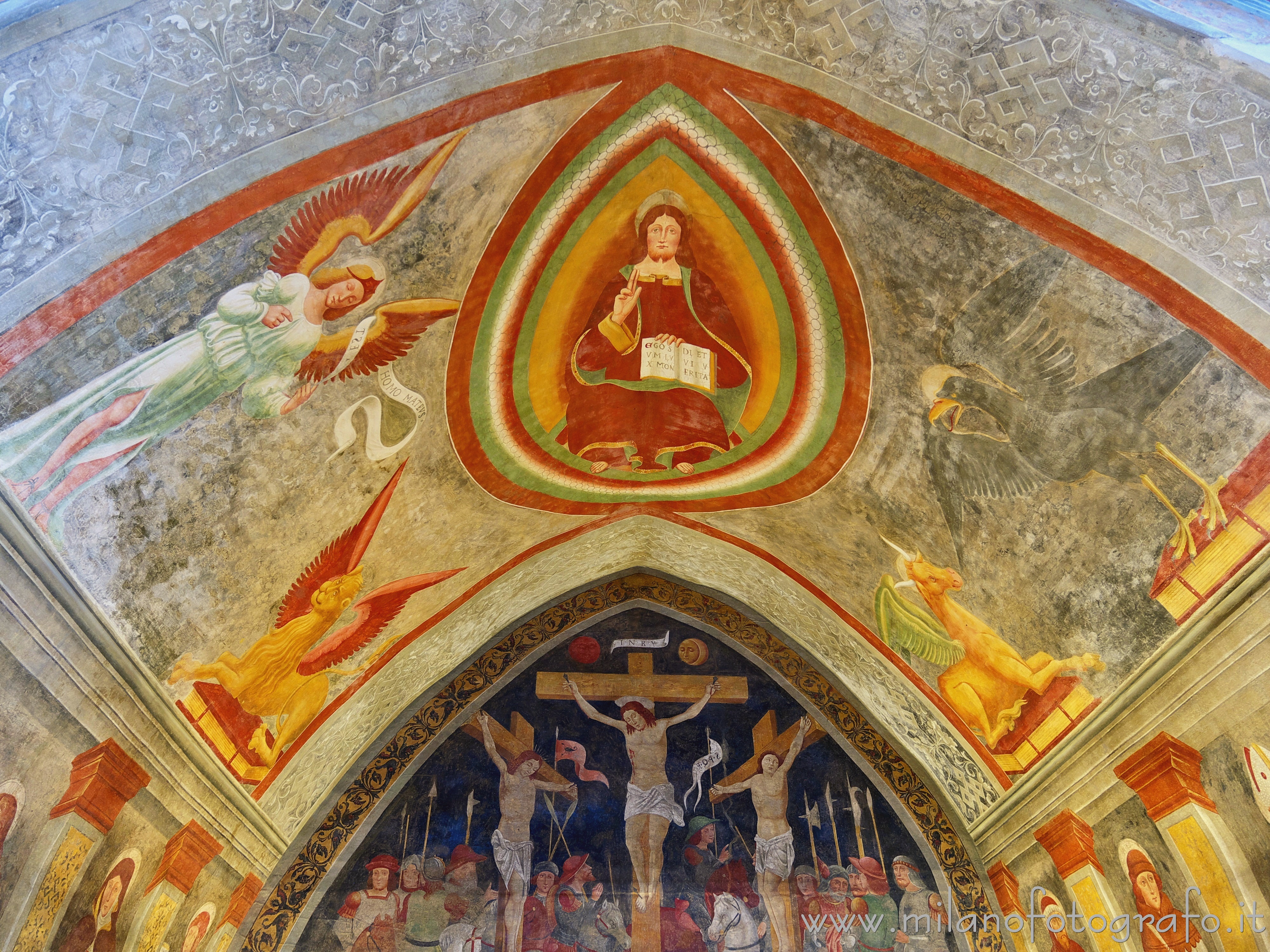 Cogliate (Milano): Affreschi sul soffitto dell'abside della Chiesa di San Damiano - Cogliate (Milano)
